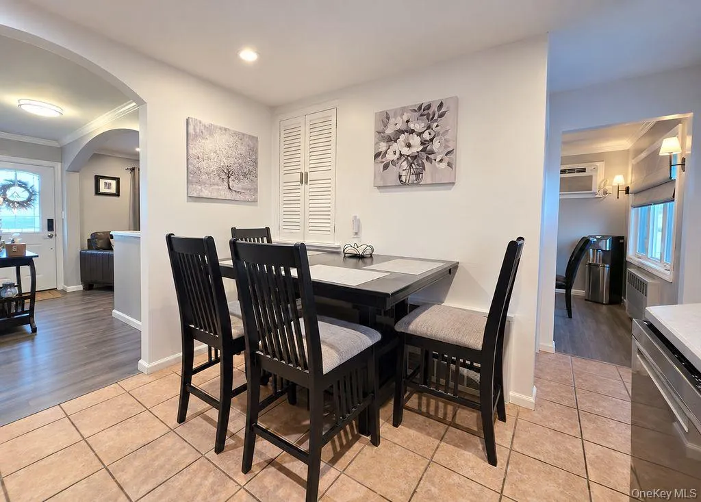 21 Clifford Drive, Oyster Bay, NY, 4 Bedrooms Bedrooms, 11 Rooms Rooms,2 BathroomsBathrooms,Residential,For Rent,Clifford,0,1063887 21 Clifford Drive, Oyster Bay, NY, 4 Bedrooms Bedrooms, 11 Rooms Rooms,2 BathroomsBathrooms,Residential,For Rent,Clifford,0,1063887