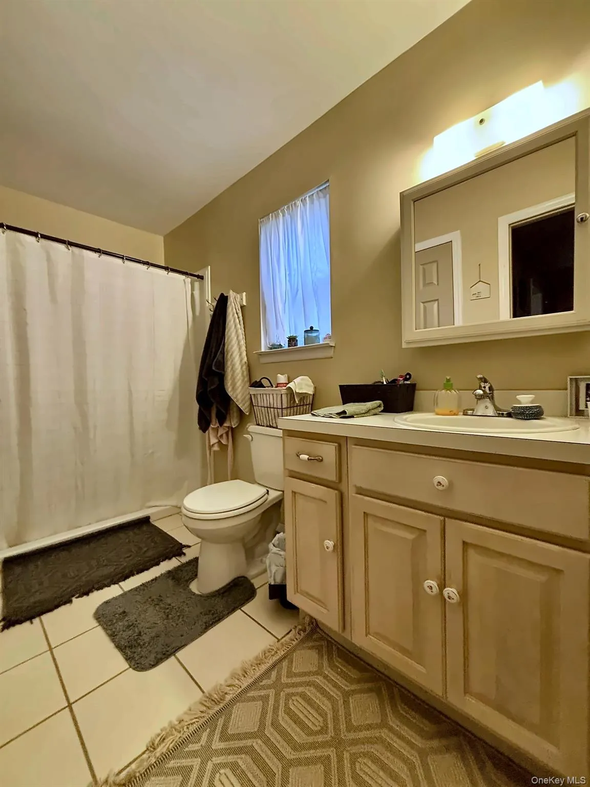 2nd Floor Full Bathroom 2nd Floor Full Bathroom