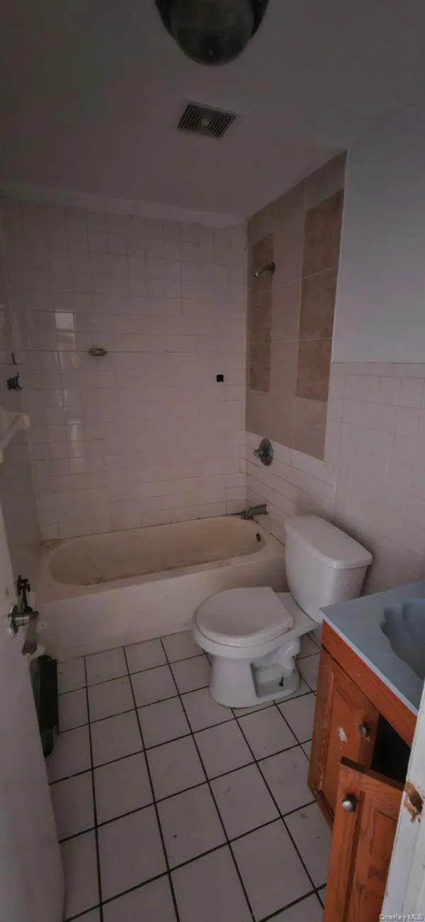8650 125th Street, New York, NY, 4 Bedrooms Bedrooms, 7 Rooms Rooms,2 BathroomsBathrooms,Residential Lease,For Rent,125th,0,1063903 8650 125th Street, New York, NY, 4 Bedrooms Bedrooms, 7 Rooms Rooms,2 BathroomsBathrooms,Residential Lease,For Rent,125th,0,1063903