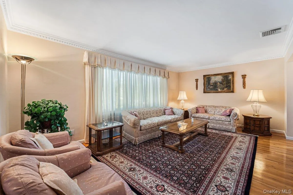 157-60 13th Avenue, New York, NY, 4 Bedrooms Bedrooms, 10 Rooms Rooms,3 BathroomsBathrooms,Residential,For Rent,13th,0,1063908 157-60 13th Avenue, New York, NY, 4 Bedrooms Bedrooms, 10 Rooms Rooms,3 BathroomsBathrooms,Residential,For Rent,13th,0,1063908