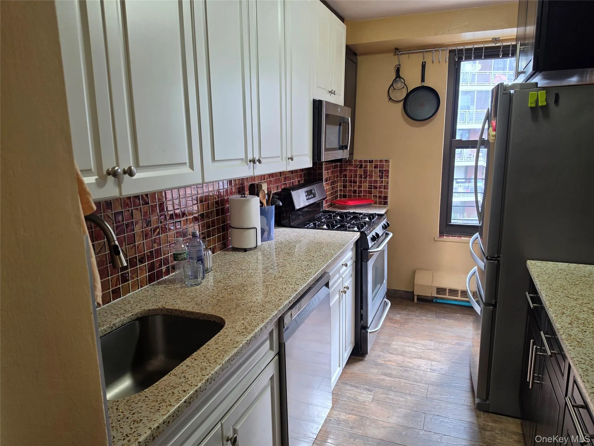 61-35 98th Street, New York, NY, 2 Bedroom Bedrooms, 5 Room Rooms,1 BathroomBathrooms,Residential Lease,For Rent,98th,0,1063909 61-35 98th Street, New York, NY, 2 Bedroom Bedrooms, 5 Room Rooms,1 BathroomBathrooms,Residential Lease,For Rent,98th,0,1063909