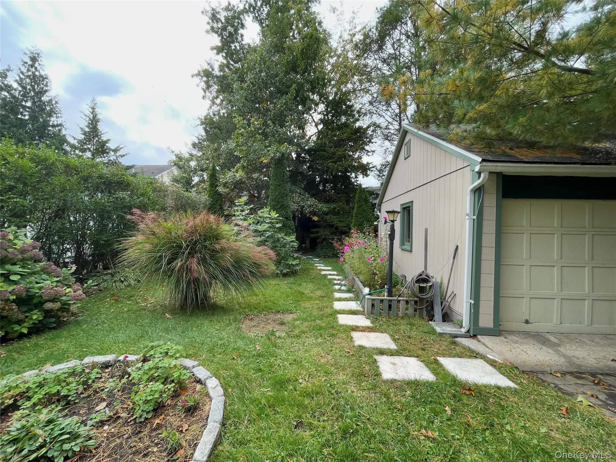 42 Park Avenue, Rye Town, NY, 4 Bedrooms Bedrooms, 7 Rooms Rooms,3 BathroomsBathrooms,Residential,For Rent,Park,0,1063916 42 Park Avenue, Rye Town, NY, 4 Bedrooms Bedrooms, 7 Rooms Rooms,3 BathroomsBathrooms,Residential,For Rent,Park,0,1063916