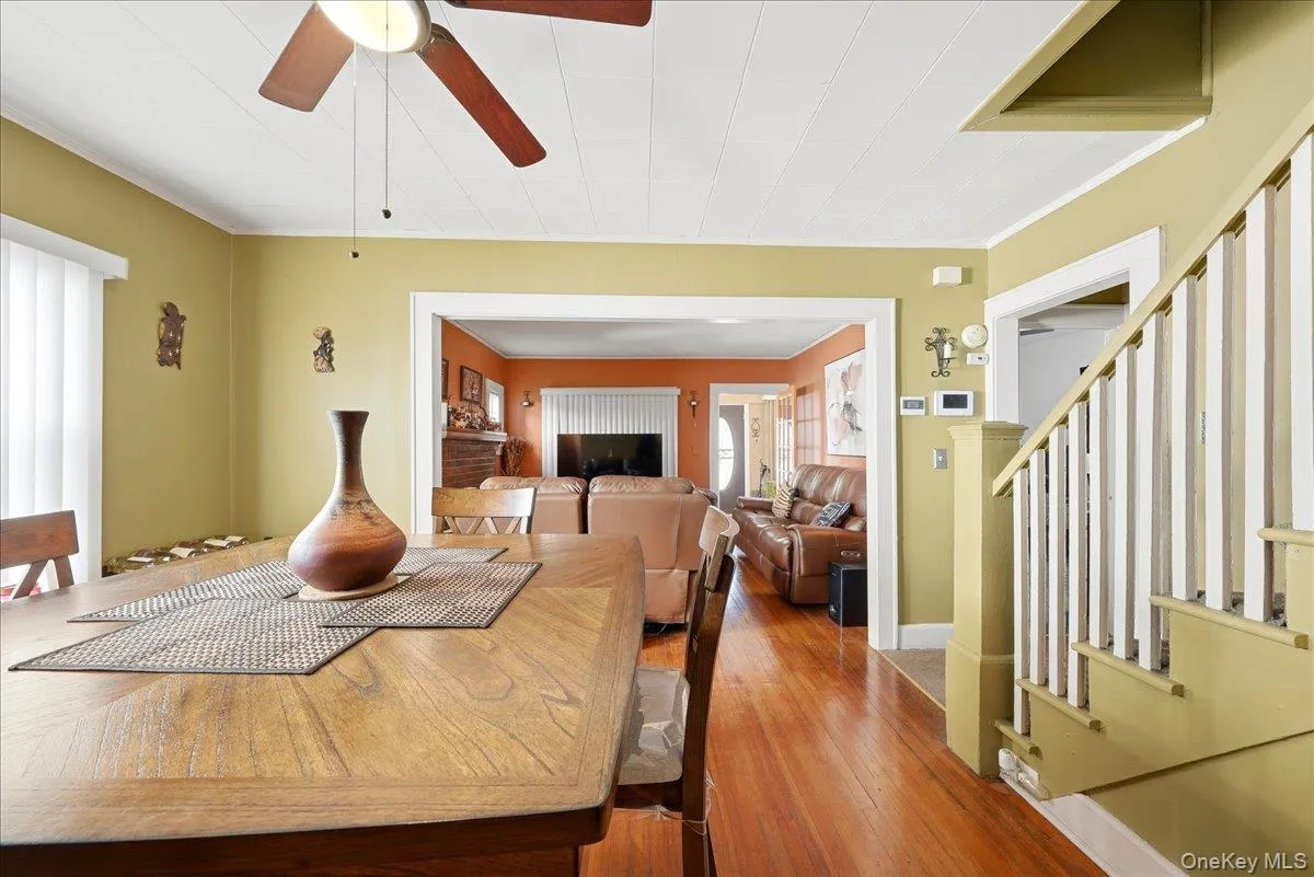 12 Knollwood Avenue, Mount Vernon, NY, 4 Bedrooms Bedrooms, 8 Rooms Rooms,2 BathroomsBathrooms,Residential,For Rent,Knollwood,0,1063917 12 Knollwood Avenue, Mount Vernon, NY, 4 Bedrooms Bedrooms, 8 Rooms Rooms,2 BathroomsBathrooms,Residential,For Rent,Knollwood,0,1063917