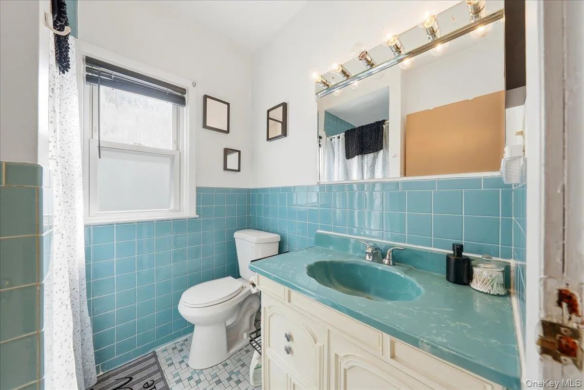12 Knollwood Avenue, Mount Vernon, NY, 4 Bedrooms Bedrooms, 8 Rooms Rooms,2 BathroomsBathrooms,Residential,For Rent,Knollwood,0,1063917 12 Knollwood Avenue, Mount Vernon, NY, 4 Bedrooms Bedrooms, 8 Rooms Rooms,2 BathroomsBathrooms,Residential,For Rent,Knollwood,0,1063917