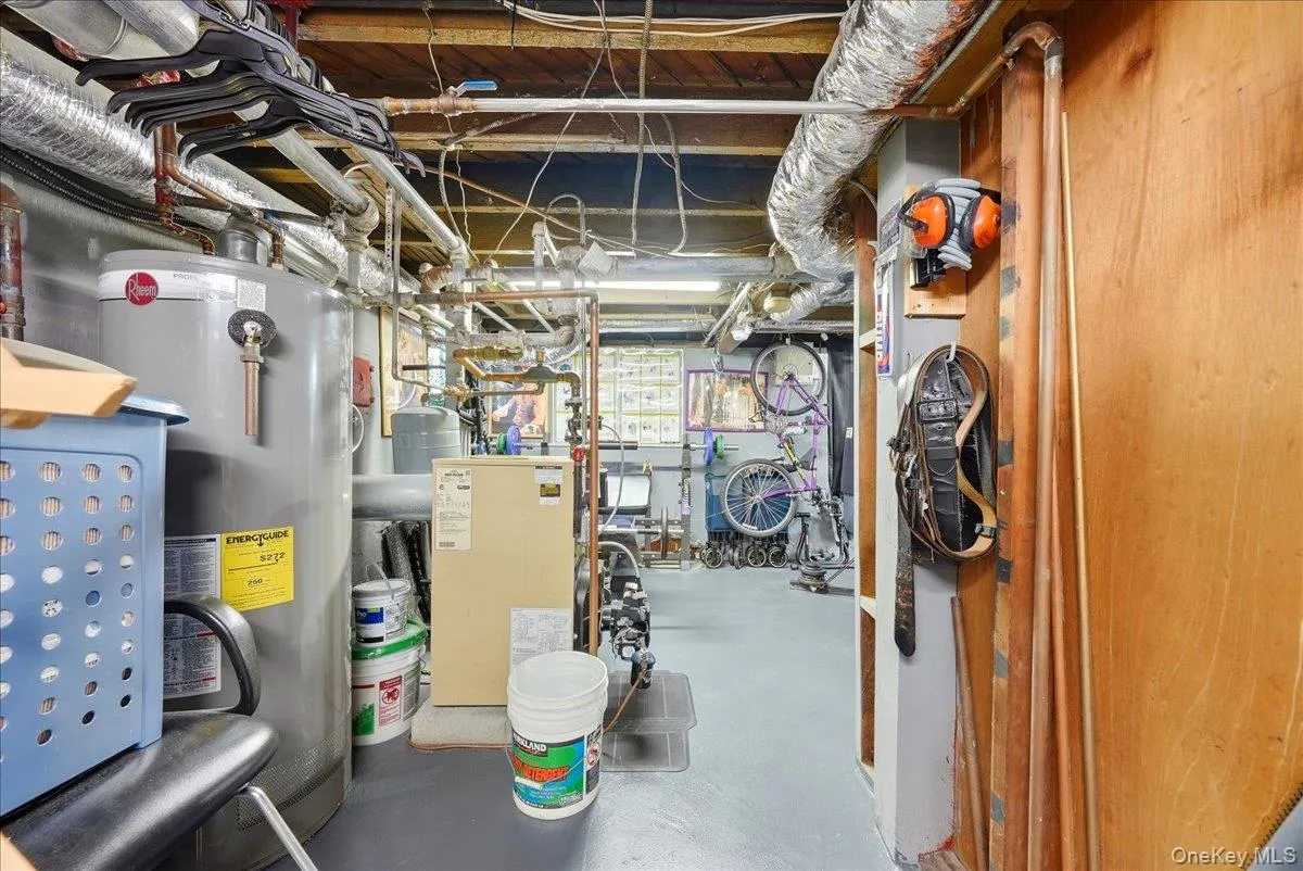 12 Knollwood Avenue, Mount Vernon, NY, 4 Bedrooms Bedrooms, 8 Rooms Rooms,2 BathroomsBathrooms,Residential,For Rent,Knollwood,0,1063917 12 Knollwood Avenue, Mount Vernon, NY, 4 Bedrooms Bedrooms, 8 Rooms Rooms,2 BathroomsBathrooms,Residential,For Rent,Knollwood,0,1063917