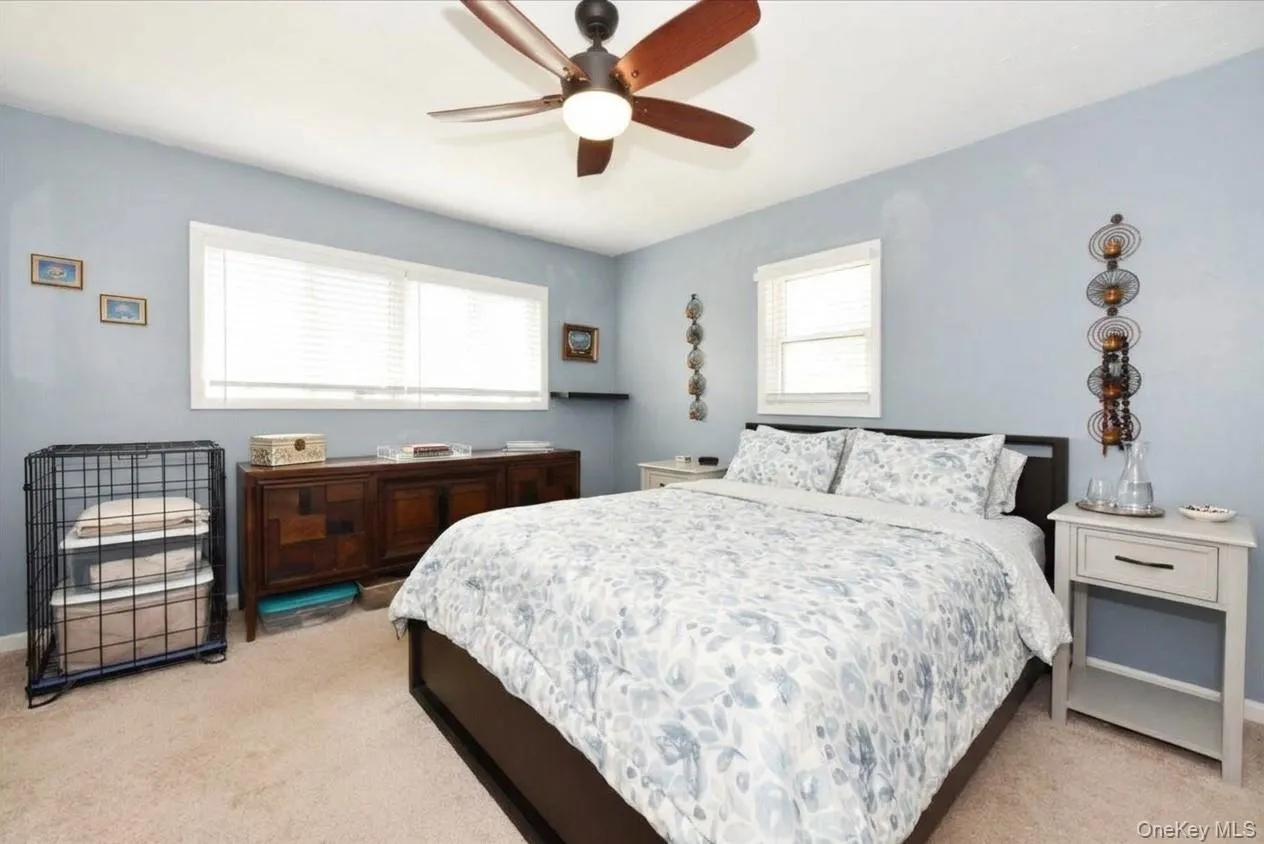 (Virtually Enhanced)Spacious Primary Bedroom. (Virtually Enhanced)Spacious Primary Bedroom.