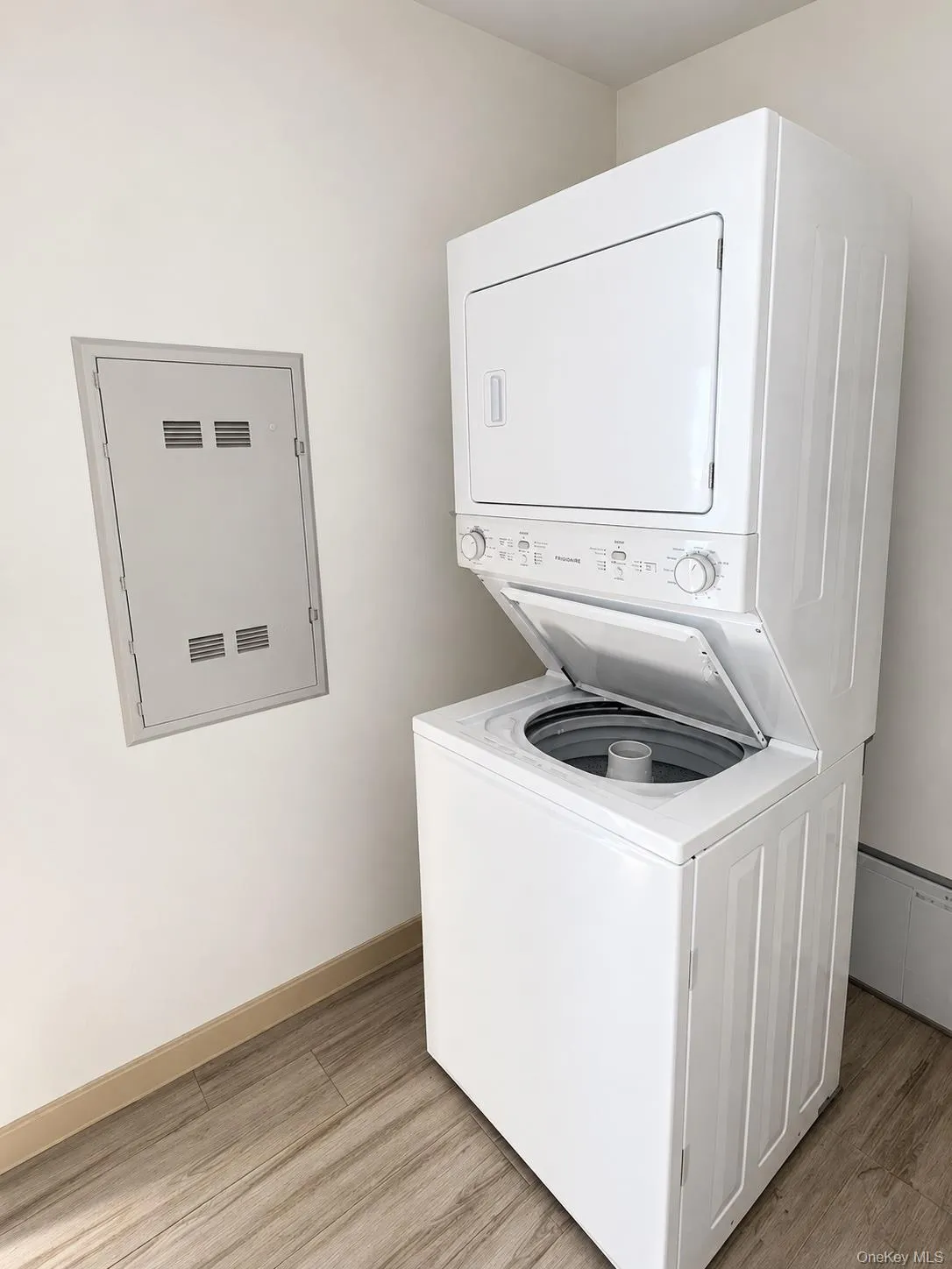 10909 15th Avenue, New York, NY, 2 Bedroom Bedrooms, 6 Room Rooms,2 BathroomBathrooms,Residential Lease,For Rent,15th,0,1063941 10909 15th Avenue, New York, NY, 2 Bedroom Bedrooms, 6 Room Rooms,2 BathroomBathrooms,Residential Lease,For Rent,15th,0,1063941