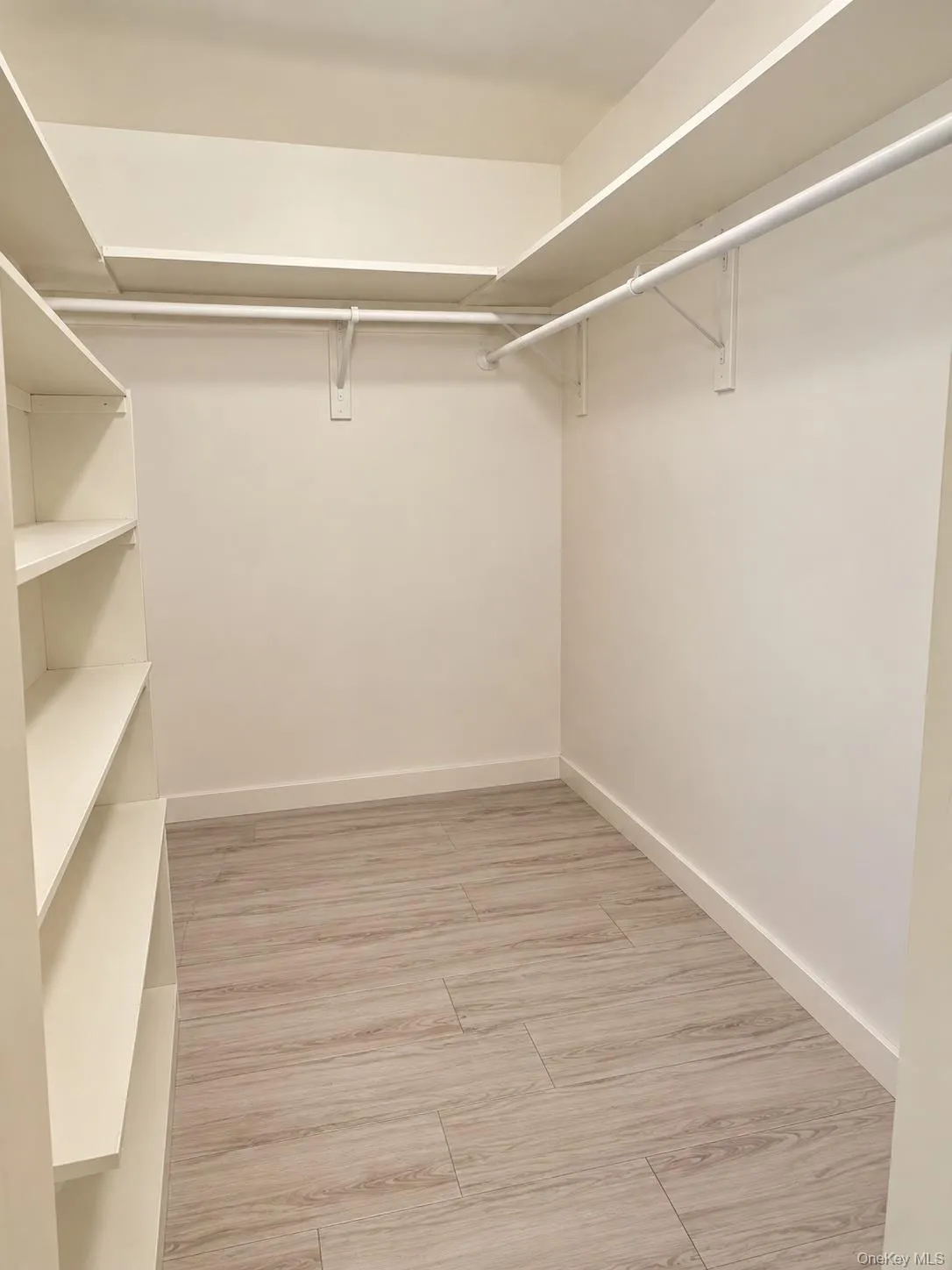 10909 15th Avenue, New York, NY, 2 Bedroom Bedrooms, 5 Room Rooms,1 BathroomBathrooms,Residential Lease,For Rent,15th,0,1063942 10909 15th Avenue, New York, NY, 2 Bedroom Bedrooms, 5 Room Rooms,1 BathroomBathrooms,Residential Lease,For Rent,15th,0,1063942