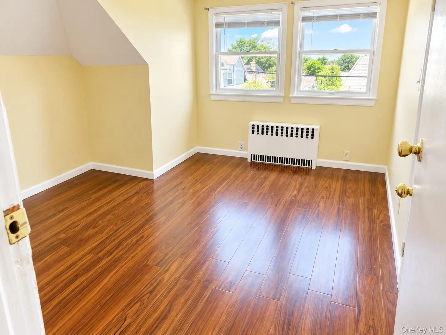 51 Howard Parkway, New Rochelle, NY, 4 Bedrooms Bedrooms, 7 Rooms Rooms,2 BathroomsBathrooms,Residential Lease,For Rent,Howard,0,1063943 51 Howard Parkway, New Rochelle, NY, 4 Bedrooms Bedrooms, 7 Rooms Rooms,2 BathroomsBathrooms,Residential Lease,For Rent,Howard,0,1063943