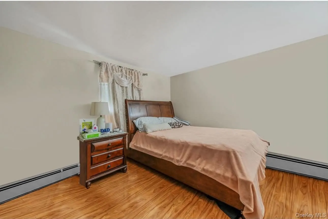 175 Clement Avenue, Hempstead, NY, 2 Bedroom Bedrooms, 4 Room Rooms,1 BathroomBathrooms,Residential Lease,For Rent,Clement,0,1063946 175 Clement Avenue, Hempstead, NY, 2 Bedroom Bedrooms, 4 Room Rooms,1 BathroomBathrooms,Residential Lease,For Rent,Clement,0,1063946