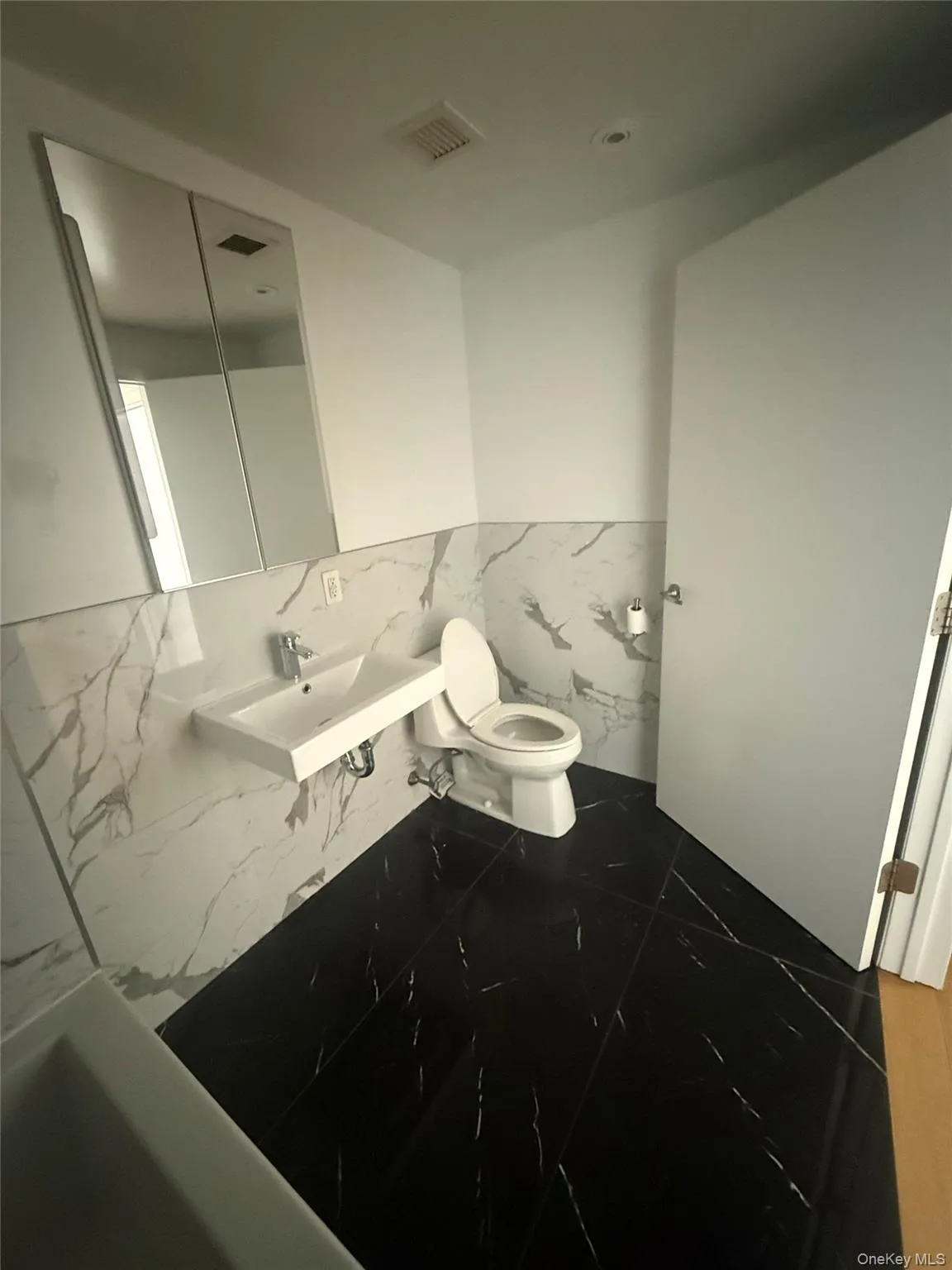 402 118th Street, New York, NY, 2 Bedrooms Bedrooms, 4 Rooms Rooms,1 BathroomBathrooms,Residential Lease,For Rent,118th,0,1063948 402 118th Street, New York, NY, 2 Bedrooms Bedrooms, 4 Rooms Rooms,1 BathroomBathrooms,Residential Lease,For Rent,118th,0,1063948