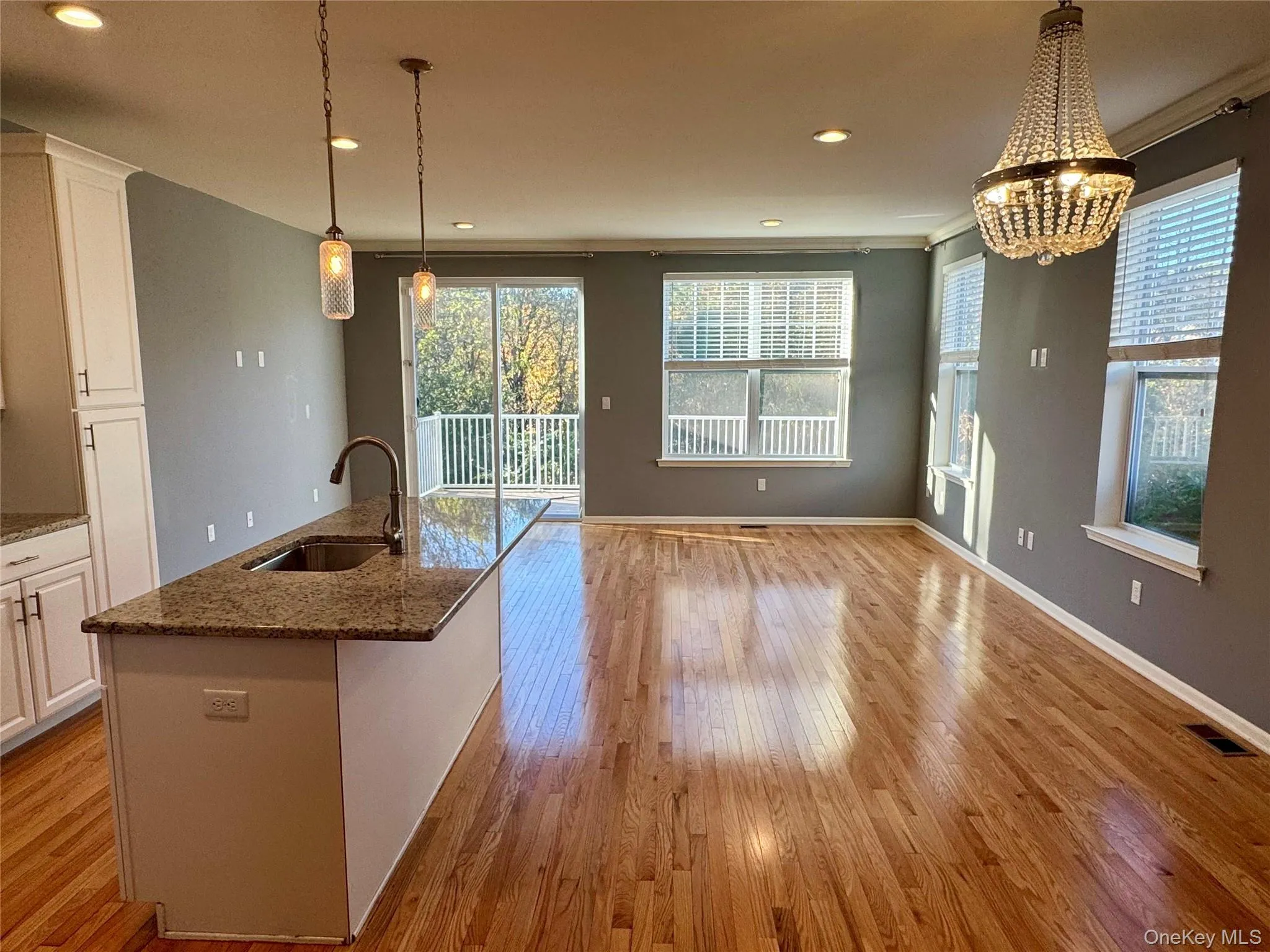 95 Meadow View Drive, Wallkill, NY, 3 Bedrooms Bedrooms, 8 Rooms Rooms,3 BathroomsBathrooms,Residential,For Rent,Meadow View,0,1063951 95 Meadow View Drive, Wallkill, NY, 3 Bedrooms Bedrooms, 8 Rooms Rooms,3 BathroomsBathrooms,Residential,For Rent,Meadow View,0,1063951