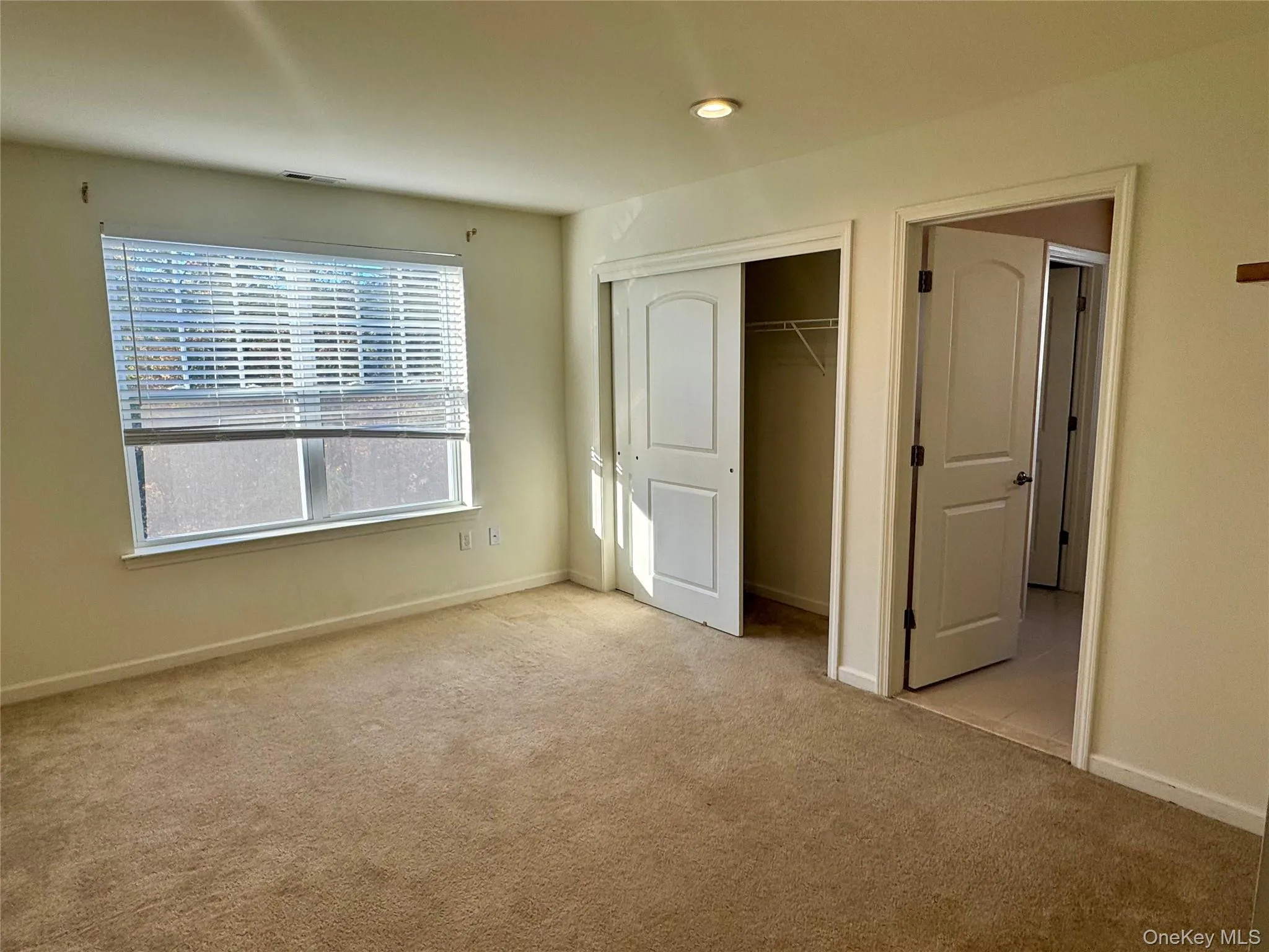 95 Meadow View Drive, Wallkill, NY, 3 Bedrooms Bedrooms, 8 Rooms Rooms,3 BathroomsBathrooms,Residential,For Rent,Meadow View,0,1063951 95 Meadow View Drive, Wallkill, NY, 3 Bedrooms Bedrooms, 8 Rooms Rooms,3 BathroomsBathrooms,Residential,For Rent,Meadow View,0,1063951