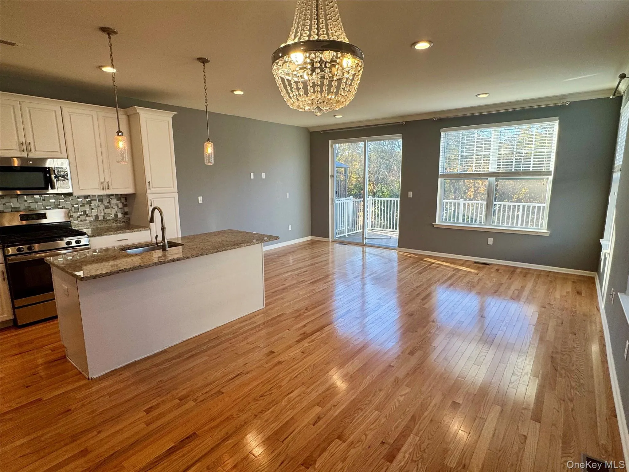 95 Meadow View Drive, Wallkill, NY, 3 Bedrooms Bedrooms, 8 Rooms Rooms,3 BathroomsBathrooms,Residential,For Rent,Meadow View,0,1063951 95 Meadow View Drive, Wallkill, NY, 3 Bedrooms Bedrooms, 8 Rooms Rooms,3 BathroomsBathrooms,Residential,For Rent,Meadow View,0,1063951