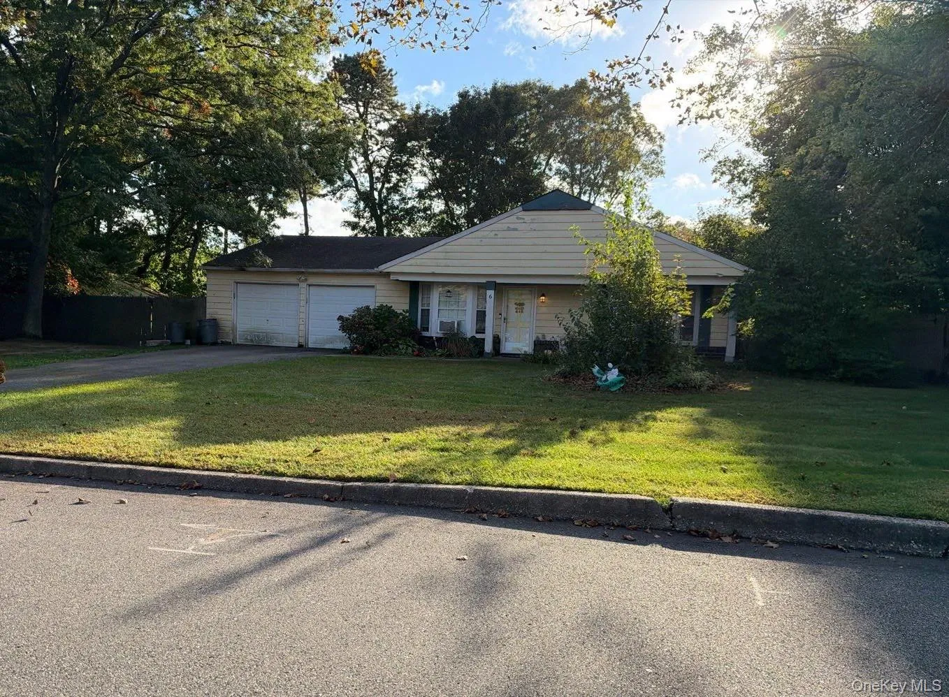 6 Mount Snow Lane, Brookhaven, NY, 4 Bedrooms Bedrooms, 6 Rooms Rooms,1 BathroomBathrooms,Residential,For Rent,Mount Snow,0,1063981 6 Mount Snow Lane, Brookhaven, NY, 4 Bedrooms Bedrooms, 6 Rooms Rooms,1 BathroomBathrooms,Residential,For Rent,Mount Snow,0,1063981