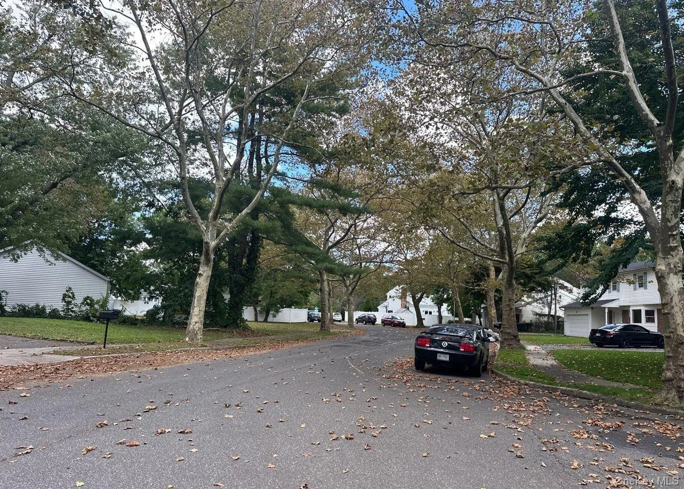 4 Shire Court, Huntington, NY, 4 Bedrooms Bedrooms, 8 Rooms Rooms,2 BathroomsBathrooms,Residential,For Rent,Shire,0,1063992 4 Shire Court, Huntington, NY, 4 Bedrooms Bedrooms, 8 Rooms Rooms,2 BathroomsBathrooms,Residential,For Rent,Shire,0,1063992