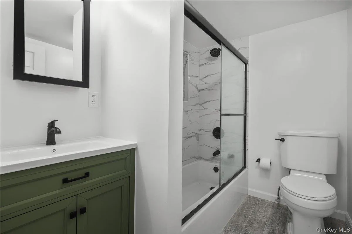 75 Dartmouth Avenue, Yonkers, NY, 2 Bedrooms Bedrooms, 5 Rooms Rooms,1 BathroomBathrooms,Residential,For Rent,Dartmouth,0,1063996 75 Dartmouth Avenue, Yonkers, NY, 2 Bedrooms Bedrooms, 5 Rooms Rooms,1 BathroomBathrooms,Residential,For Rent,Dartmouth,0,1063996