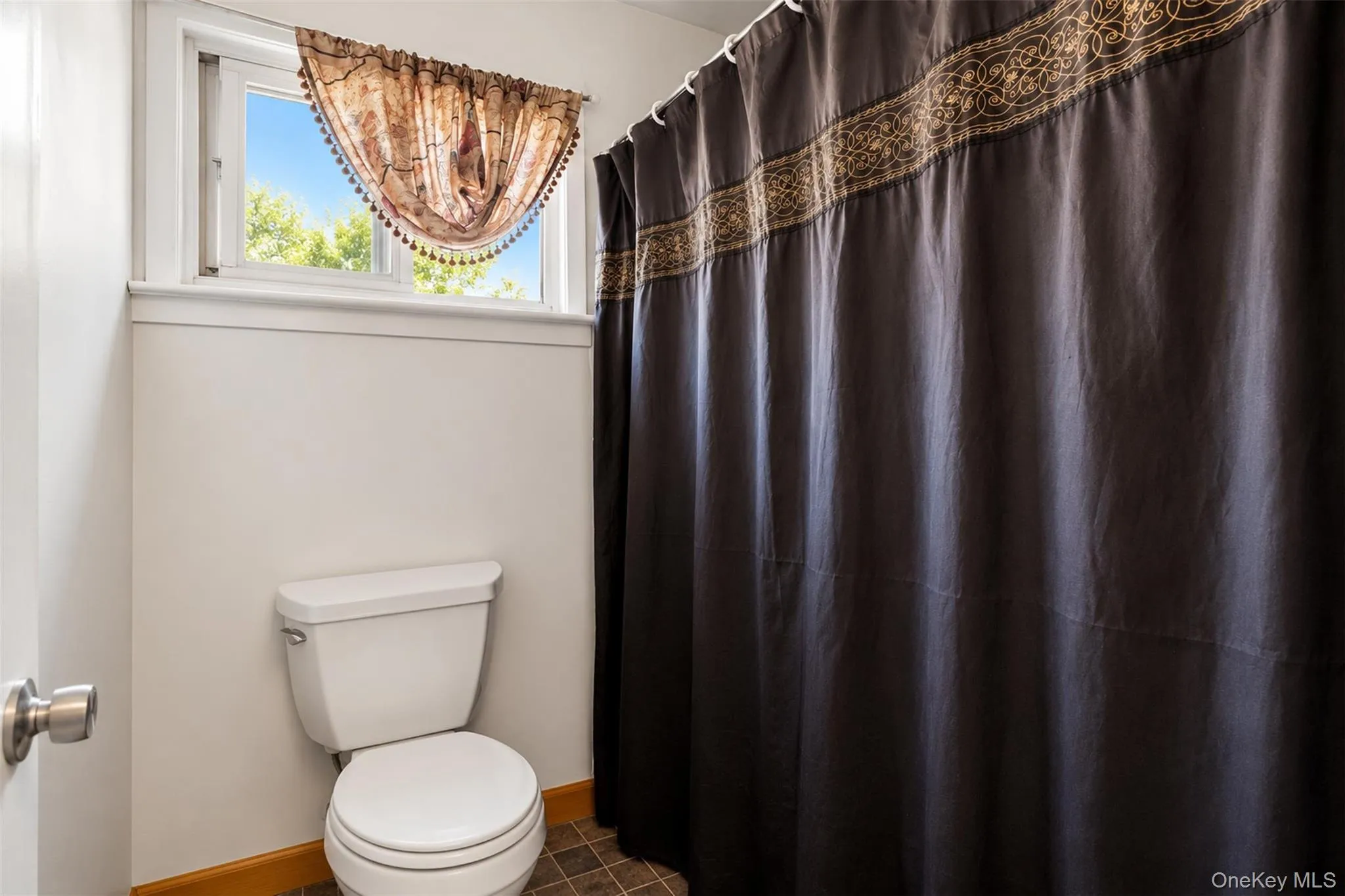26 Temple Lane, Ramapo, NY, 3 Bedrooms Bedrooms, 8 Rooms Rooms,1 BathroomBathrooms,Residential,For Rent,Temple,0,1064004 26 Temple Lane, Ramapo, NY, 3 Bedrooms Bedrooms, 8 Rooms Rooms,1 BathroomBathrooms,Residential,For Rent,Temple,0,1064004