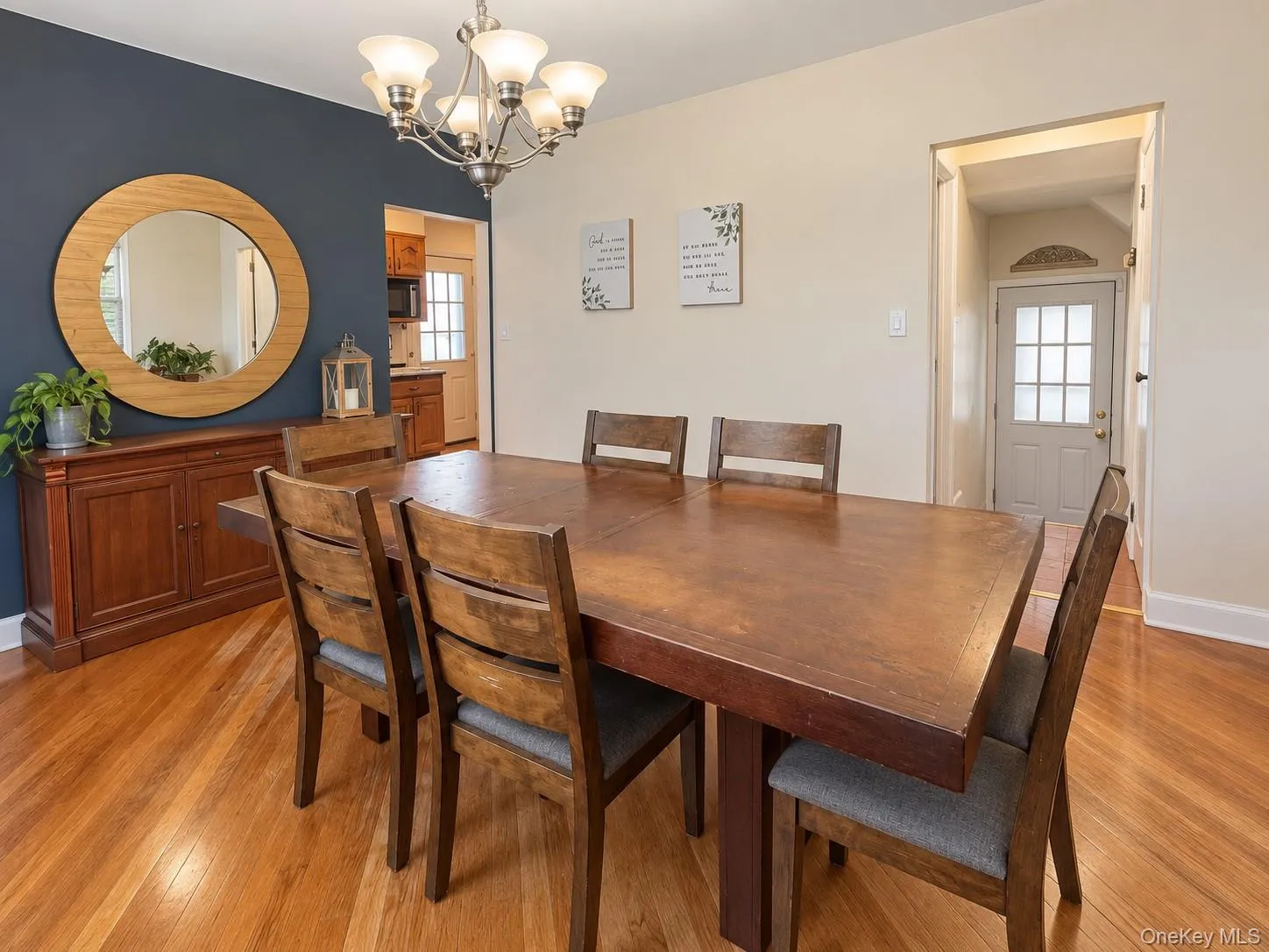 17 Kenmore Road, Hempstead, NY, 3 Bedrooms Bedrooms, 8 Rooms Rooms,2 BathroomsBathrooms,Residential,For Rent,Kenmore,0,1064007 17 Kenmore Road, Hempstead, NY, 3 Bedrooms Bedrooms, 8 Rooms Rooms,2 BathroomsBathrooms,Residential,For Rent,Kenmore,0,1064007