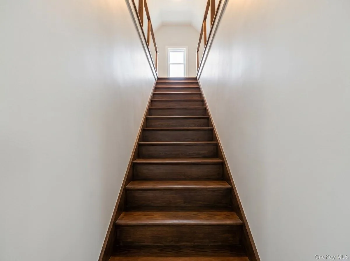 17 Kenmore Road, Hempstead, NY, 3 Bedrooms Bedrooms, 8 Rooms Rooms,2 BathroomsBathrooms,Residential,For Rent,Kenmore,0,1064007 17 Kenmore Road, Hempstead, NY, 3 Bedrooms Bedrooms, 8 Rooms Rooms,2 BathroomsBathrooms,Residential,For Rent,Kenmore,0,1064007