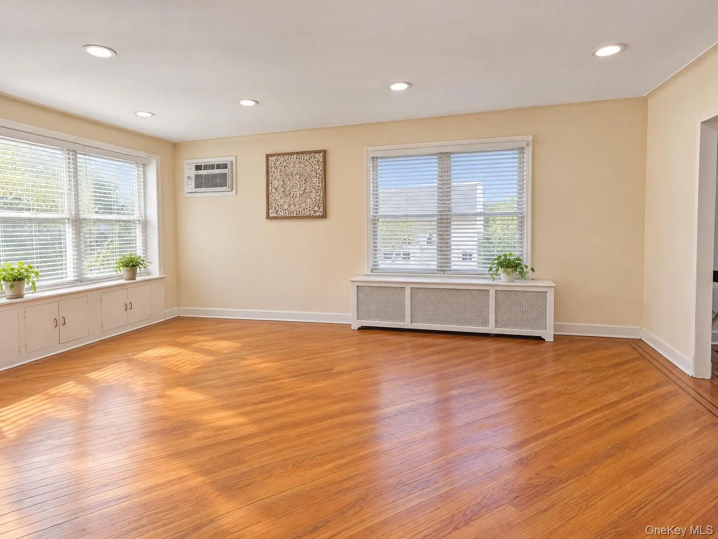 17 Kenmore Road, Hempstead, NY, 3 Bedrooms Bedrooms, 8 Rooms Rooms,2 BathroomsBathrooms,Residential,For Rent,Kenmore,0,1064007 17 Kenmore Road, Hempstead, NY, 3 Bedrooms Bedrooms, 8 Rooms Rooms,2 BathroomsBathrooms,Residential,For Rent,Kenmore,0,1064007