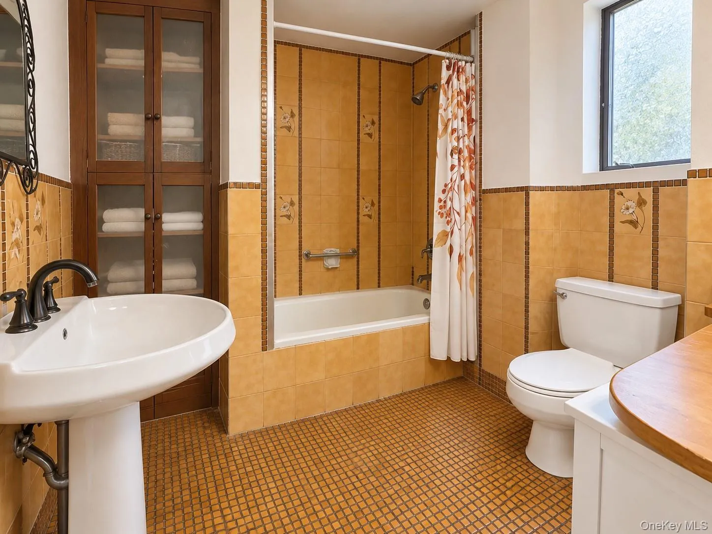 17 Kenmore Road, Hempstead, NY, 3 Bedrooms Bedrooms, 8 Rooms Rooms,2 BathroomsBathrooms,Residential,For Rent,Kenmore,0,1064007 17 Kenmore Road, Hempstead, NY, 3 Bedrooms Bedrooms, 8 Rooms Rooms,2 BathroomsBathrooms,Residential,For Rent,Kenmore,0,1064007
