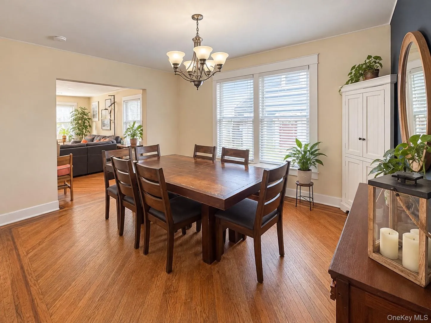 17 Kenmore Road, Hempstead, NY, 3 Bedrooms Bedrooms, 8 Rooms Rooms,2 BathroomsBathrooms,Residential,For Rent,Kenmore,0,1064007 17 Kenmore Road, Hempstead, NY, 3 Bedrooms Bedrooms, 8 Rooms Rooms,2 BathroomsBathrooms,Residential,For Rent,Kenmore,0,1064007