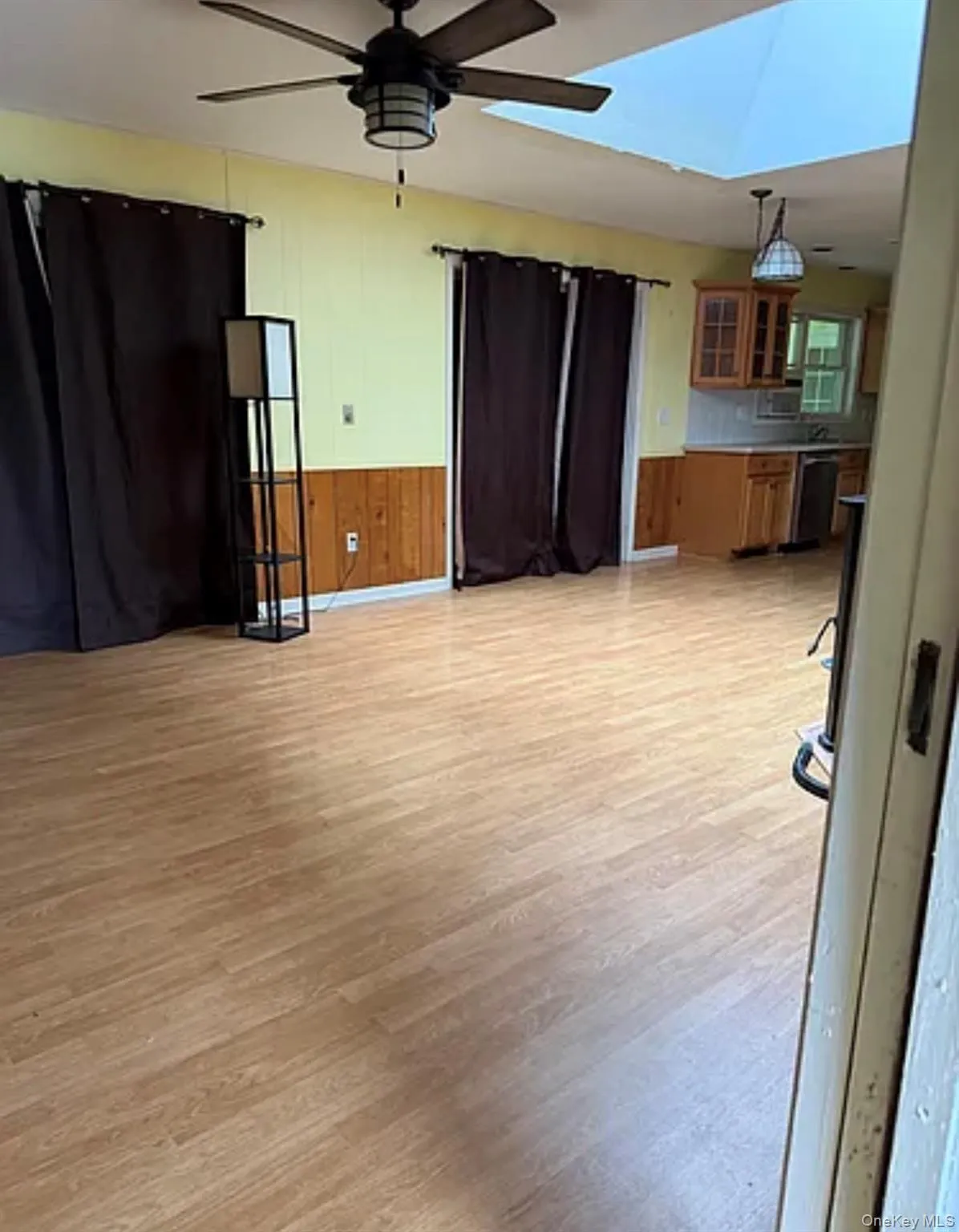 237 Rockefeller Lane, Red Hook, NY, 3 Bedrooms Bedrooms, 8 Rooms Rooms,1 BathroomBathrooms,Residential Lease,For Rent,Rockefeller,0,1064008 237 Rockefeller Lane, Red Hook, NY, 3 Bedrooms Bedrooms, 8 Rooms Rooms,1 BathroomBathrooms,Residential Lease,For Rent,Rockefeller,0,1064008