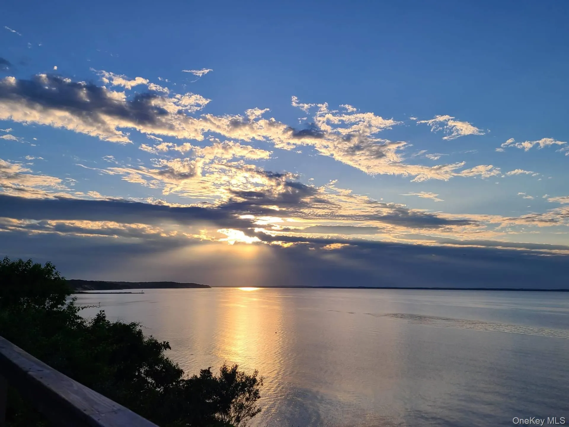 3 Oakhurst Road, Southampton, NY, 4 Bedroom Bedrooms, 6 Room Rooms,2 BathroomBathrooms,Residential Lease,For Rent,Oakhurst,0,1064010 3 Oakhurst Road, Southampton, NY, 4 Bedroom Bedrooms, 6 Room Rooms,2 BathroomBathrooms,Residential Lease,For Rent,Oakhurst,0,1064010
