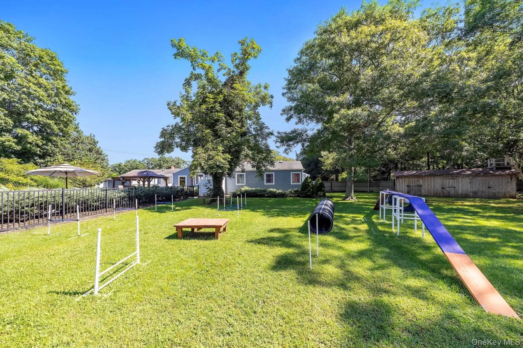117 Montauk Highway, Southampton, New York 11977