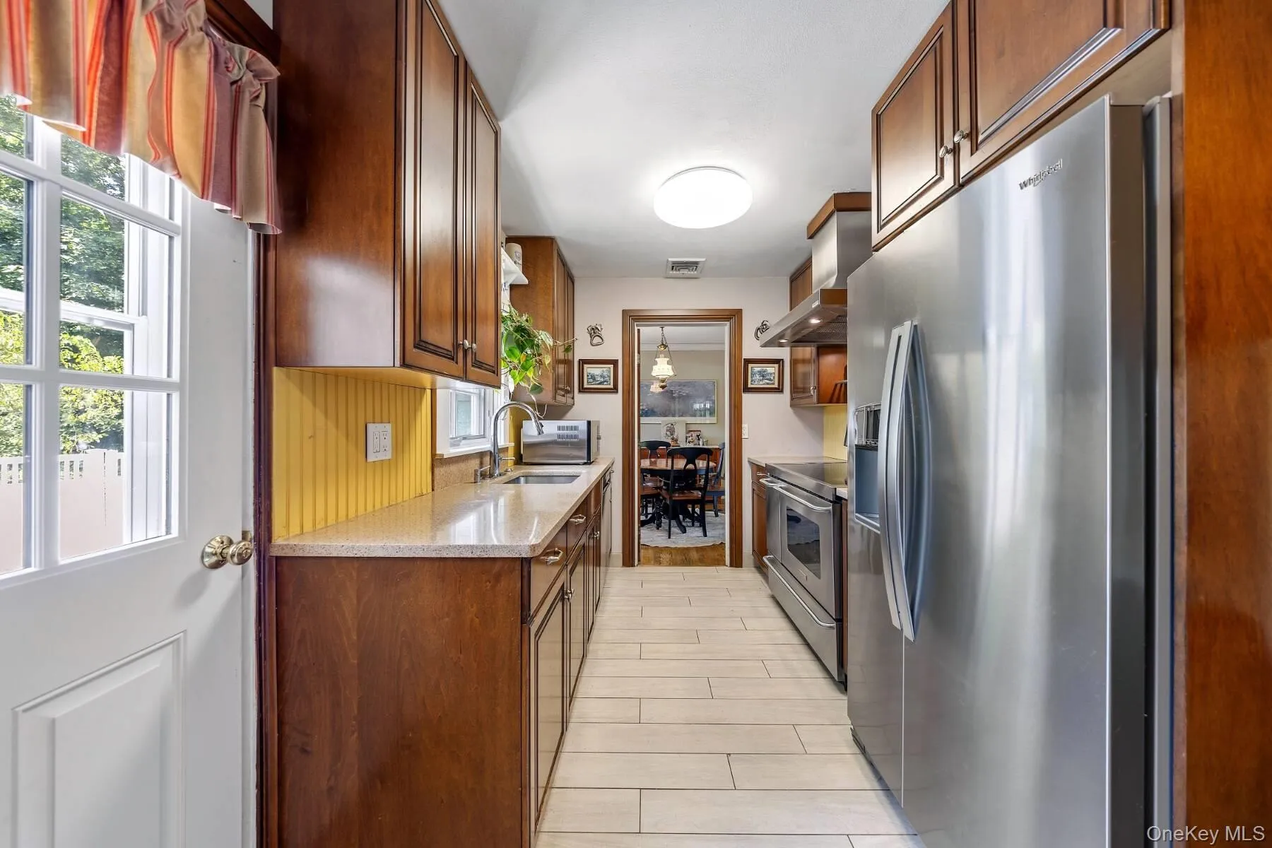117 Montauk Highway, Southampton, New York 11977