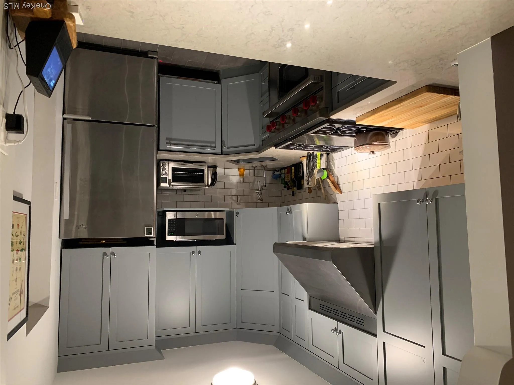 11021 73rd Road, New York, NY, 2 Bedrooms Bedrooms, 5 Rooms Rooms,1 BathroomBathrooms,Residential,For Rent,73rd,0,1064022 11021 73rd Road, New York, NY, 2 Bedrooms Bedrooms, 5 Rooms Rooms,1 BathroomBathrooms,Residential,For Rent,73rd,0,1064022