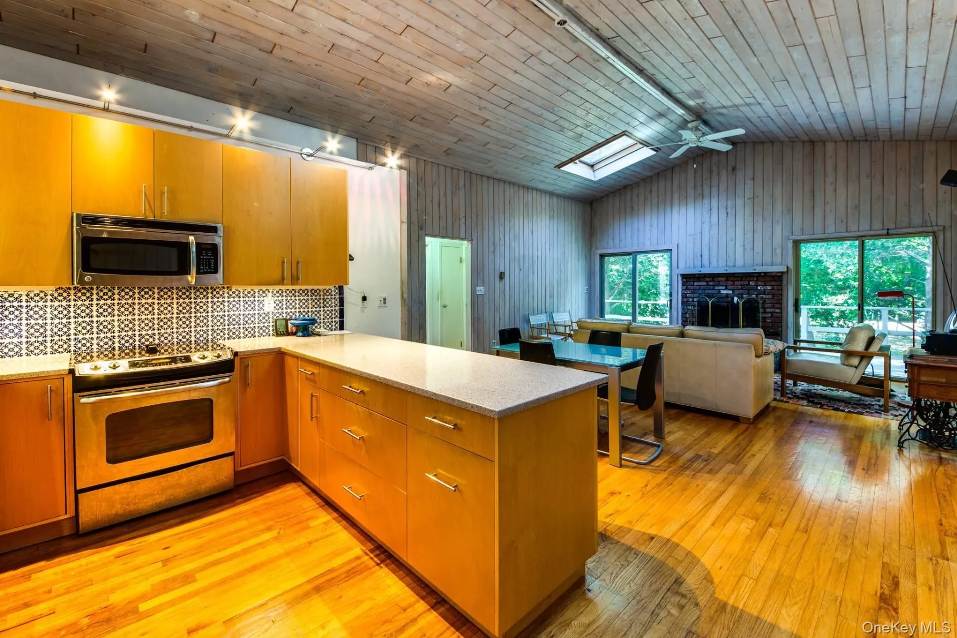 14 Settlers Landing Lane, East Hampton, New York 11937