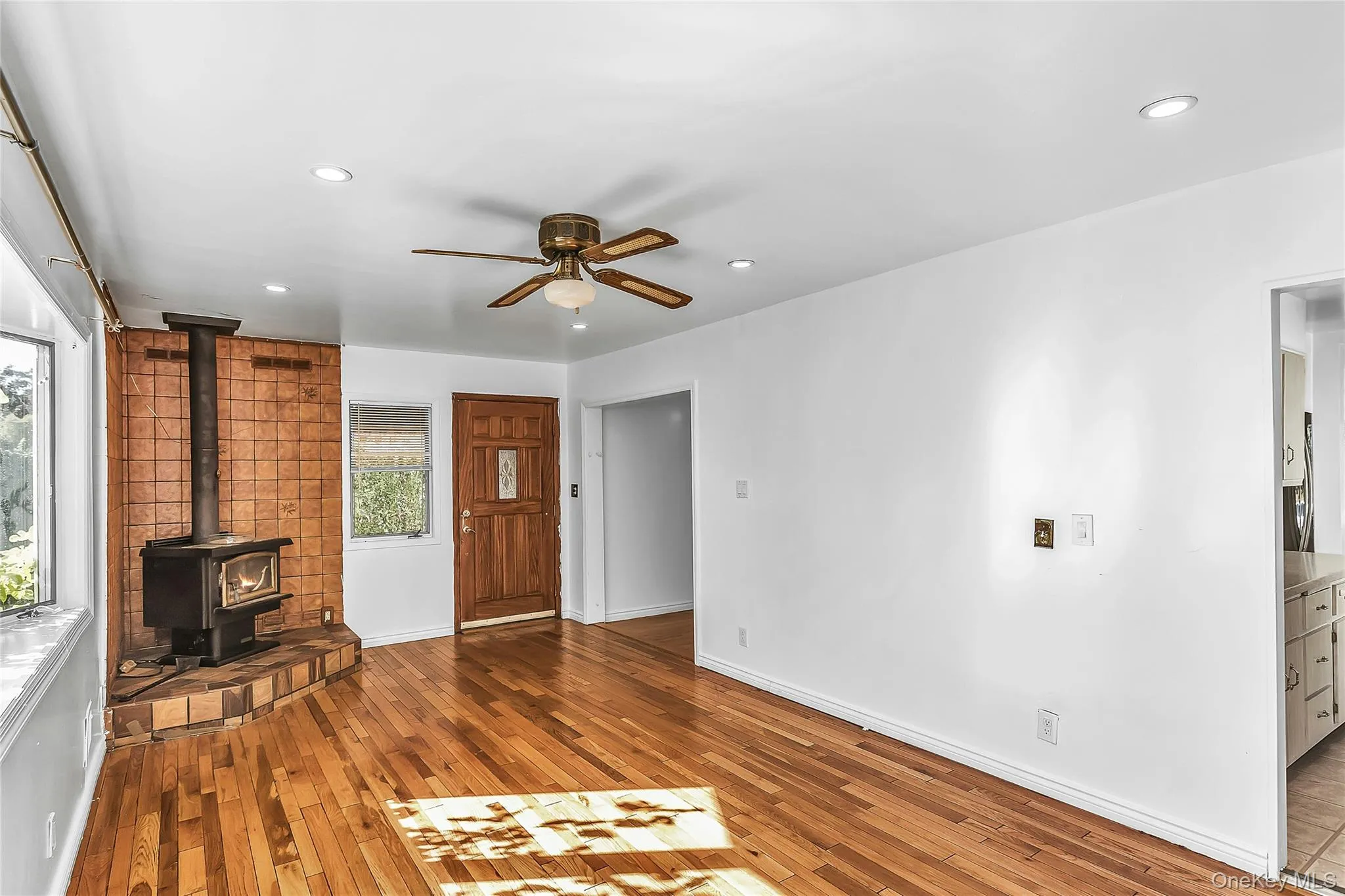 54 Camden Place, Hempstead, NY, 3 Bedrooms Bedrooms, 8 Rooms Rooms,3 BathroomsBathrooms,Residential,For Rent,Camden,0,1064025 54 Camden Place, Hempstead, NY, 3 Bedrooms Bedrooms, 8 Rooms Rooms,3 BathroomsBathrooms,Residential,For Rent,Camden,0,1064025