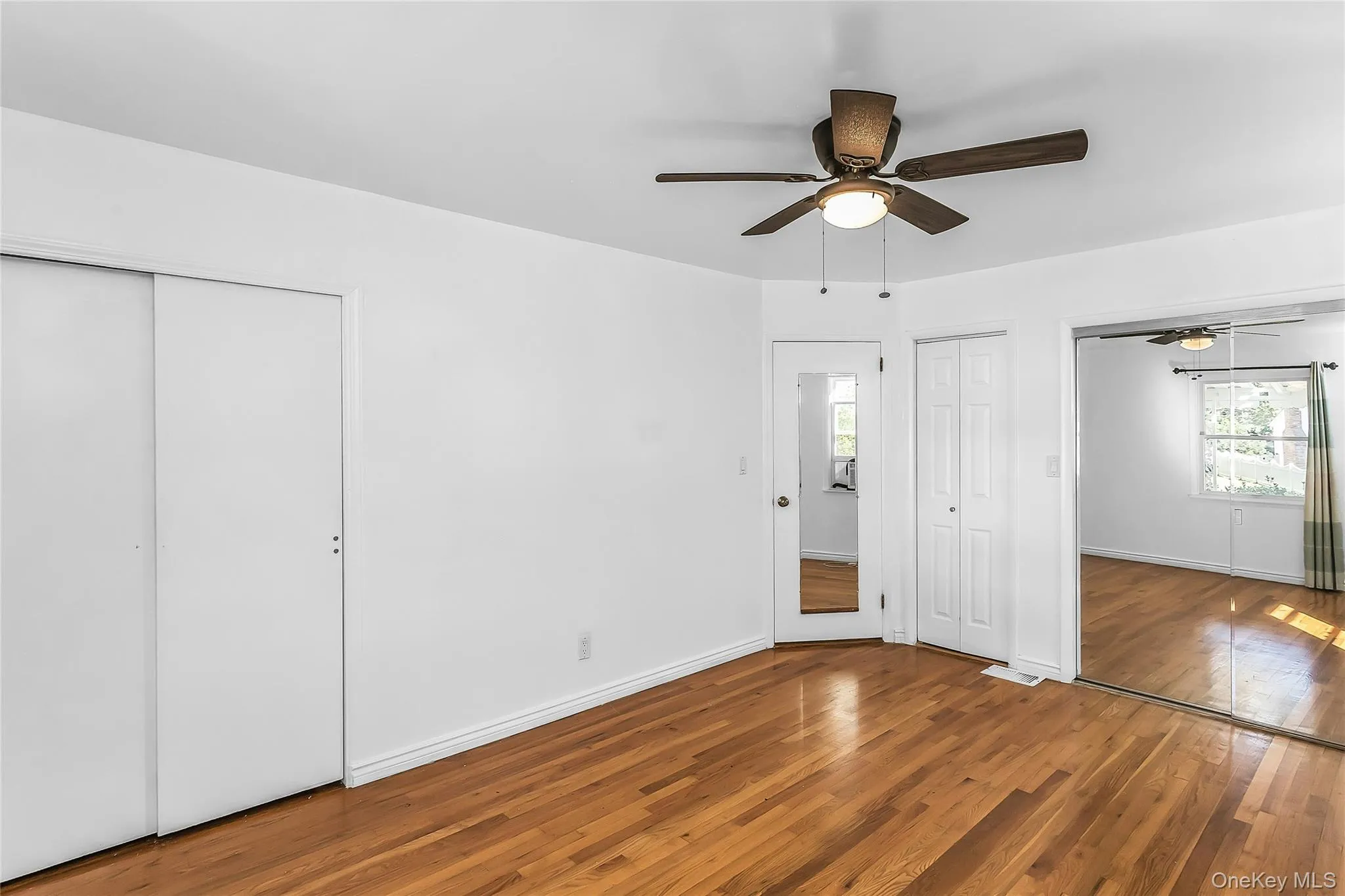 54 Camden Place, Hempstead, NY, 3 Bedrooms Bedrooms, 8 Rooms Rooms,3 BathroomsBathrooms,Residential,For Rent,Camden,0,1064025 54 Camden Place, Hempstead, NY, 3 Bedrooms Bedrooms, 8 Rooms Rooms,3 BathroomsBathrooms,Residential,For Rent,Camden,0,1064025