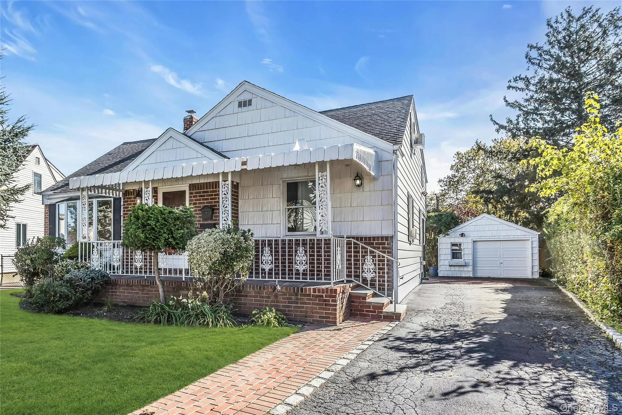 54 Camden Place, Hempstead, NY, 3 Bedrooms Bedrooms, 8 Rooms Rooms,3 BathroomsBathrooms,Residential,For Rent,Camden,0,1064025 54 Camden Place, Hempstead, NY, 3 Bedrooms Bedrooms, 8 Rooms Rooms,3 BathroomsBathrooms,Residential,For Rent,Camden,0,1064025