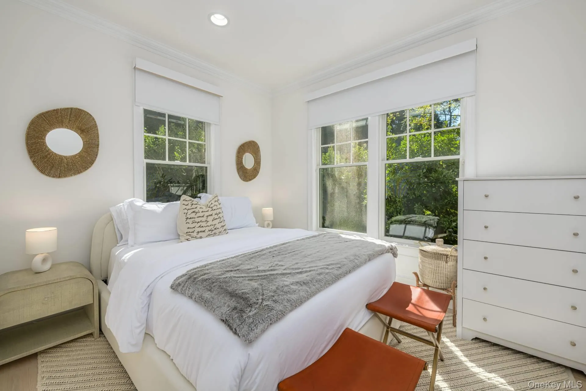 2520 Deerfield Road, Southampton, New York 11963