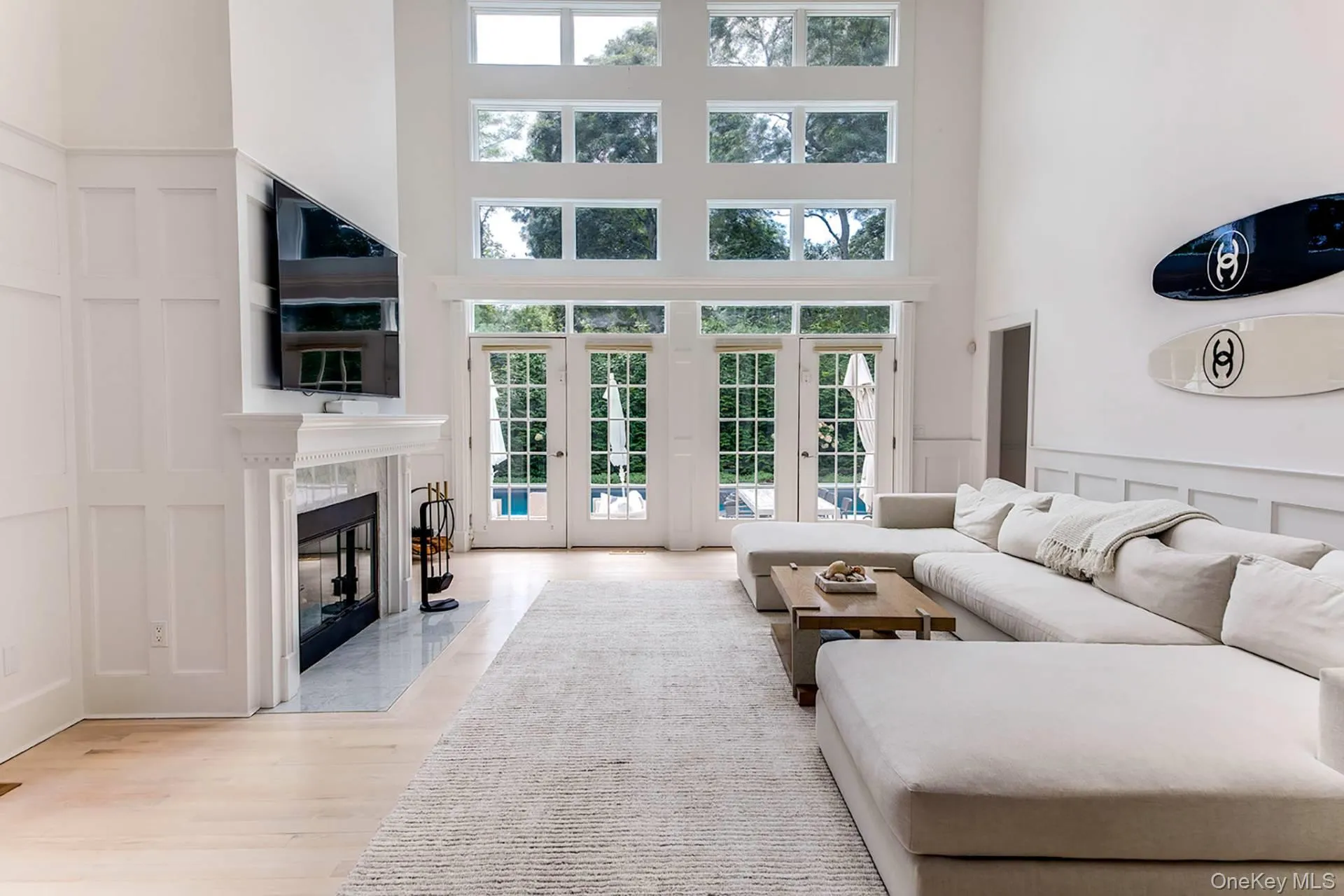 2520 Deerfield Road, Southampton, New York 11963