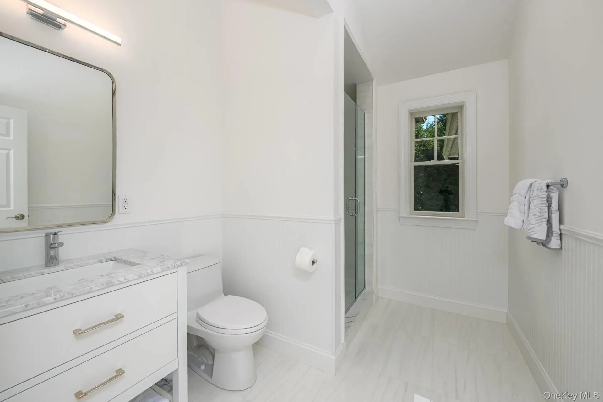 2520 Deerfield Road, Southampton, New York 11963