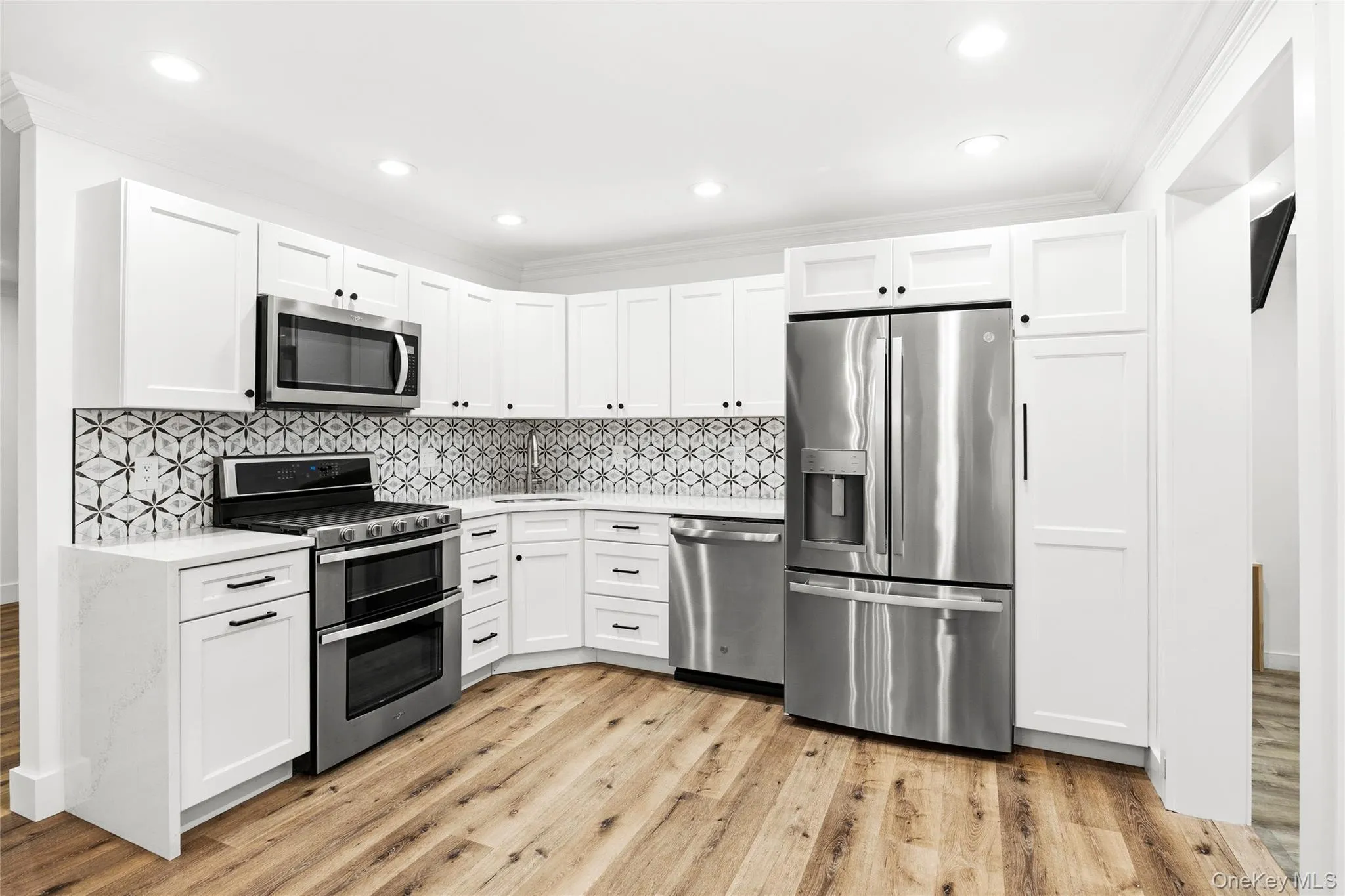 361 Wading River Road, Brookhaven, NY , With , 3 Bedroom , and , 6 Room , 1 Bathroom , For , Residential Lease , For Rent , 1064033 , MLSID,1064033 361 Wading River Road, Brookhaven, NY , With , 3 Bedroom , and , 6 Room , 1 Bathroom , For , Residential Lease , For Rent , 1064033 , MLSID,1064033