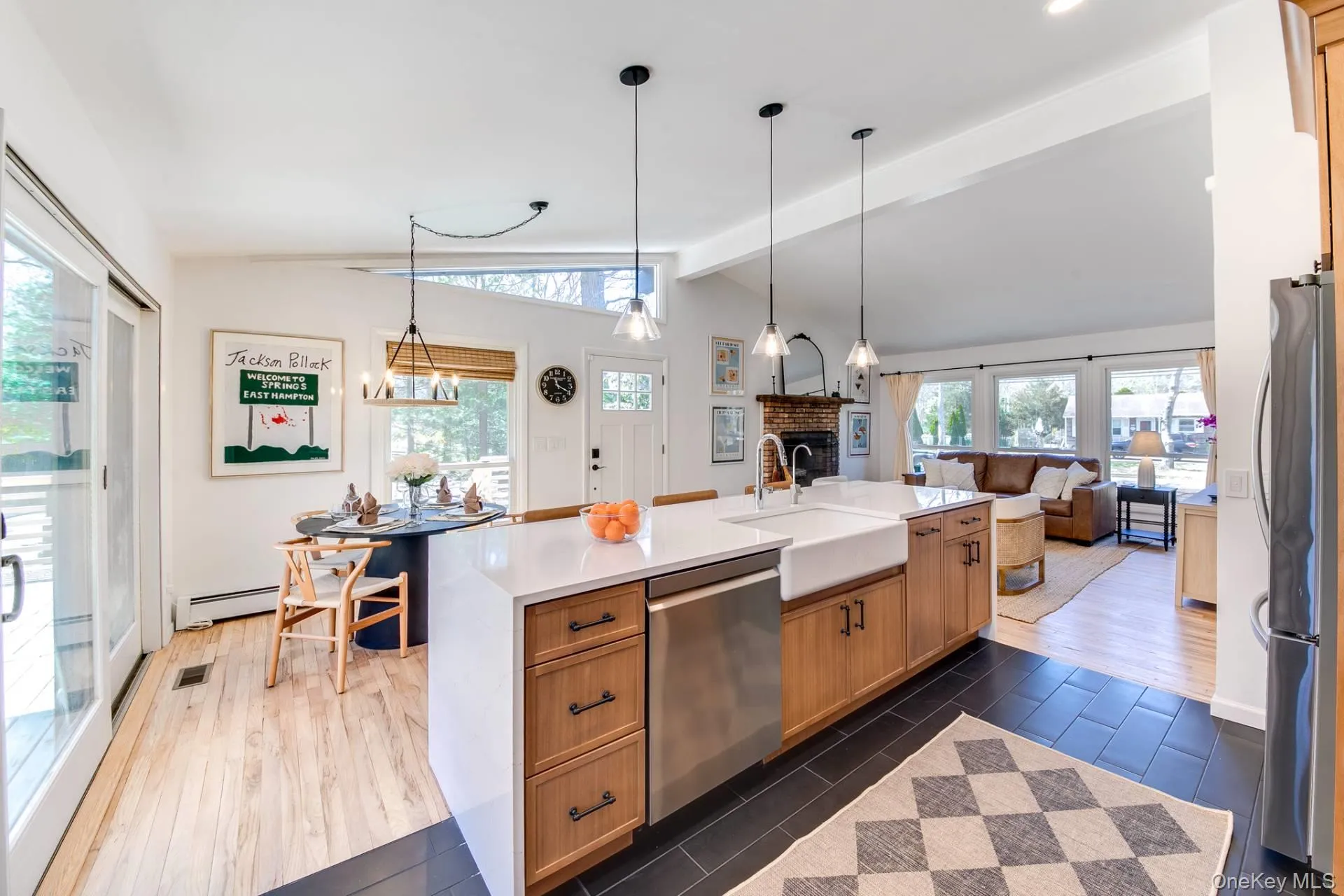 87 Church Lane, East Hampton, NY, 3 Bedrooms Bedrooms, 6 Rooms Rooms,2 BathroomsBathrooms,Residential Lease,For Rent,Church,0,1064034 87 Church Lane, East Hampton, NY, 3 Bedrooms Bedrooms, 6 Rooms Rooms,2 BathroomsBathrooms,Residential Lease,For Rent,Church,0,1064034