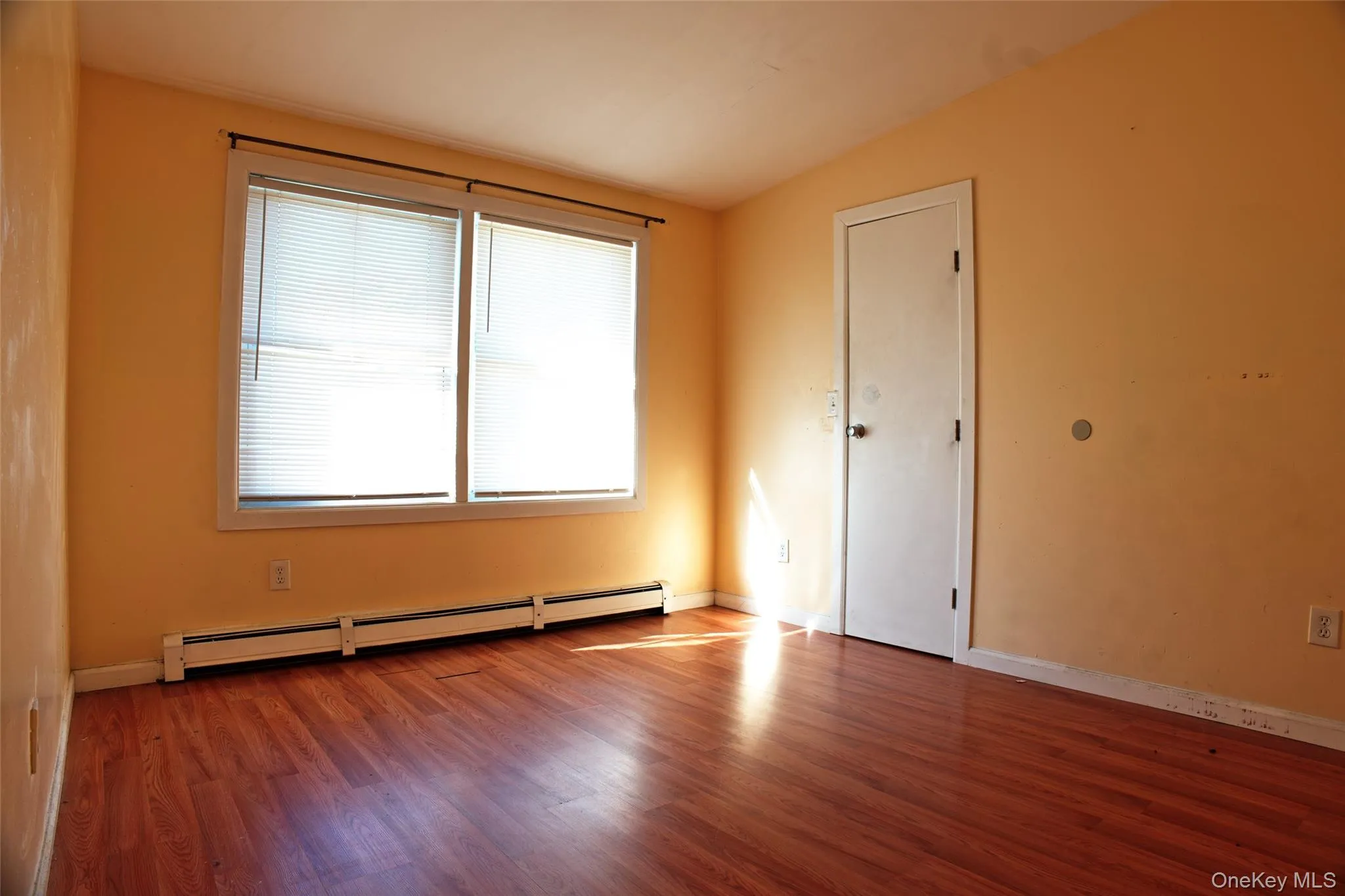 1095 Pinbrook Ct, Hempstead, NY, 5 Bedroom Bedrooms, 10 Room Rooms,2 BathroomBathrooms,Residential Lease,For Rent,Pinbrook Ct,0,1064037 1095 Pinbrook Ct, Hempstead, NY, 5 Bedroom Bedrooms, 10 Room Rooms,2 BathroomBathrooms,Residential Lease,For Rent,Pinbrook Ct,0,1064037