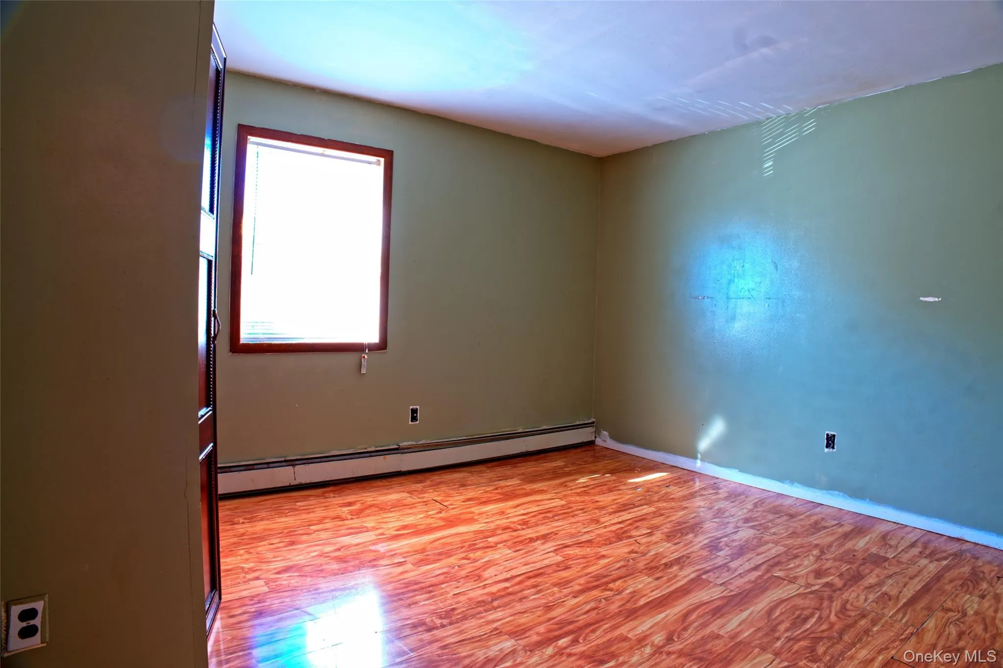 1095 Pinbrook Ct, Hempstead, NY, 5 Bedroom Bedrooms, 10 Room Rooms,2 BathroomBathrooms,Residential Lease,For Rent,Pinbrook Ct,0,1064037 1095 Pinbrook Ct, Hempstead, NY, 5 Bedroom Bedrooms, 10 Room Rooms,2 BathroomBathrooms,Residential Lease,For Rent,Pinbrook Ct,0,1064037