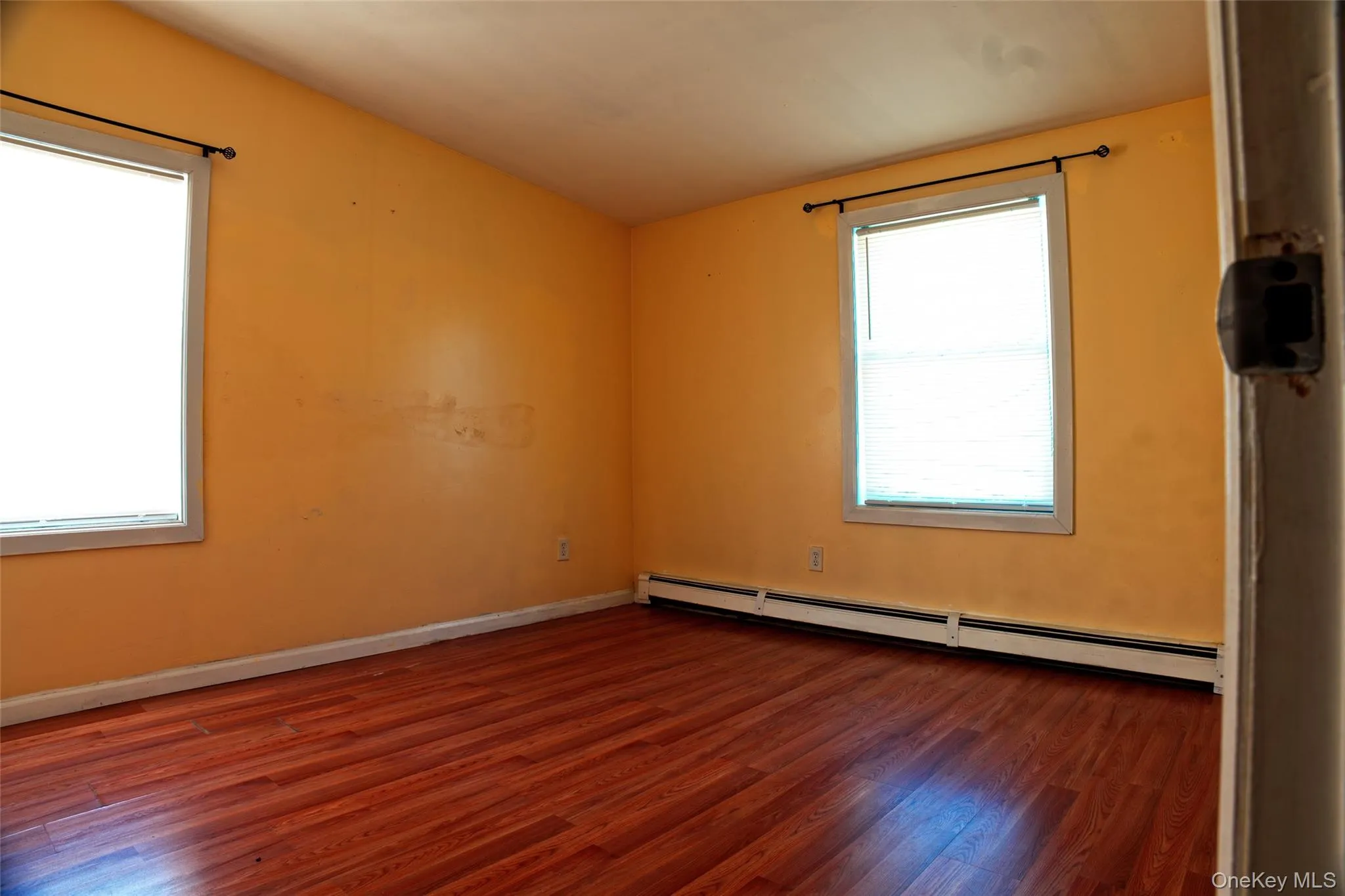 1095 Pinbrook Ct, Hempstead, NY, 5 Bedroom Bedrooms, 10 Room Rooms,2 BathroomBathrooms,Residential Lease,For Rent,Pinbrook Ct,0,1064037 1095 Pinbrook Ct, Hempstead, NY, 5 Bedroom Bedrooms, 10 Room Rooms,2 BathroomBathrooms,Residential Lease,For Rent,Pinbrook Ct,0,1064037