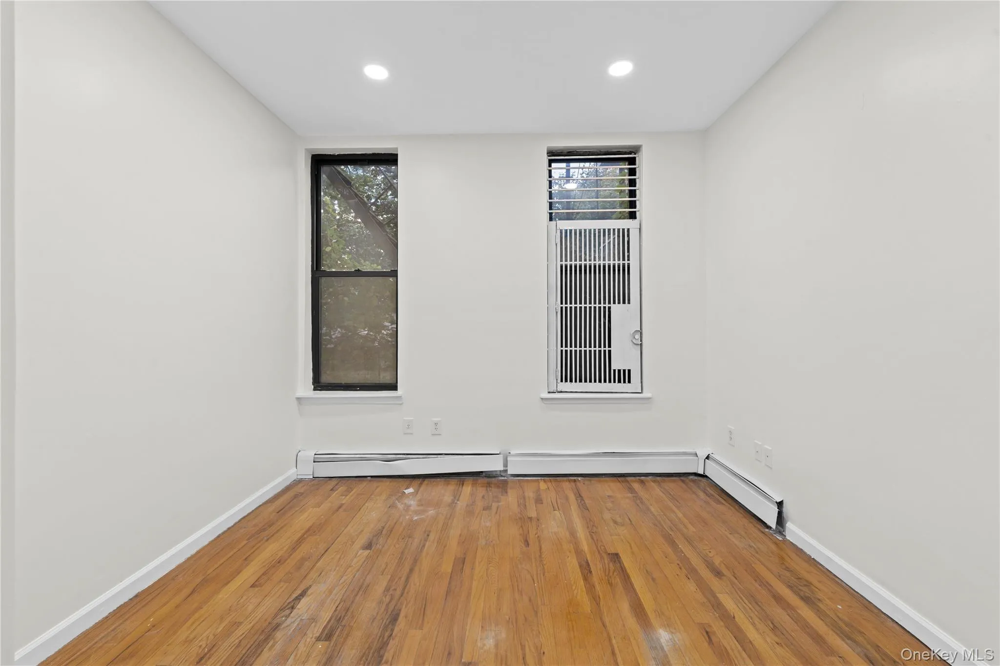 1169 Greene Avenue, New York, NY, 2 Bedrooms Bedrooms, 4 Rooms Rooms,1 BathroomBathrooms,Residential Lease,For Rent,Greene,0,1064051 1169 Greene Avenue, New York, NY, 2 Bedrooms Bedrooms, 4 Rooms Rooms,1 BathroomBathrooms,Residential Lease,For Rent,Greene,0,1064051