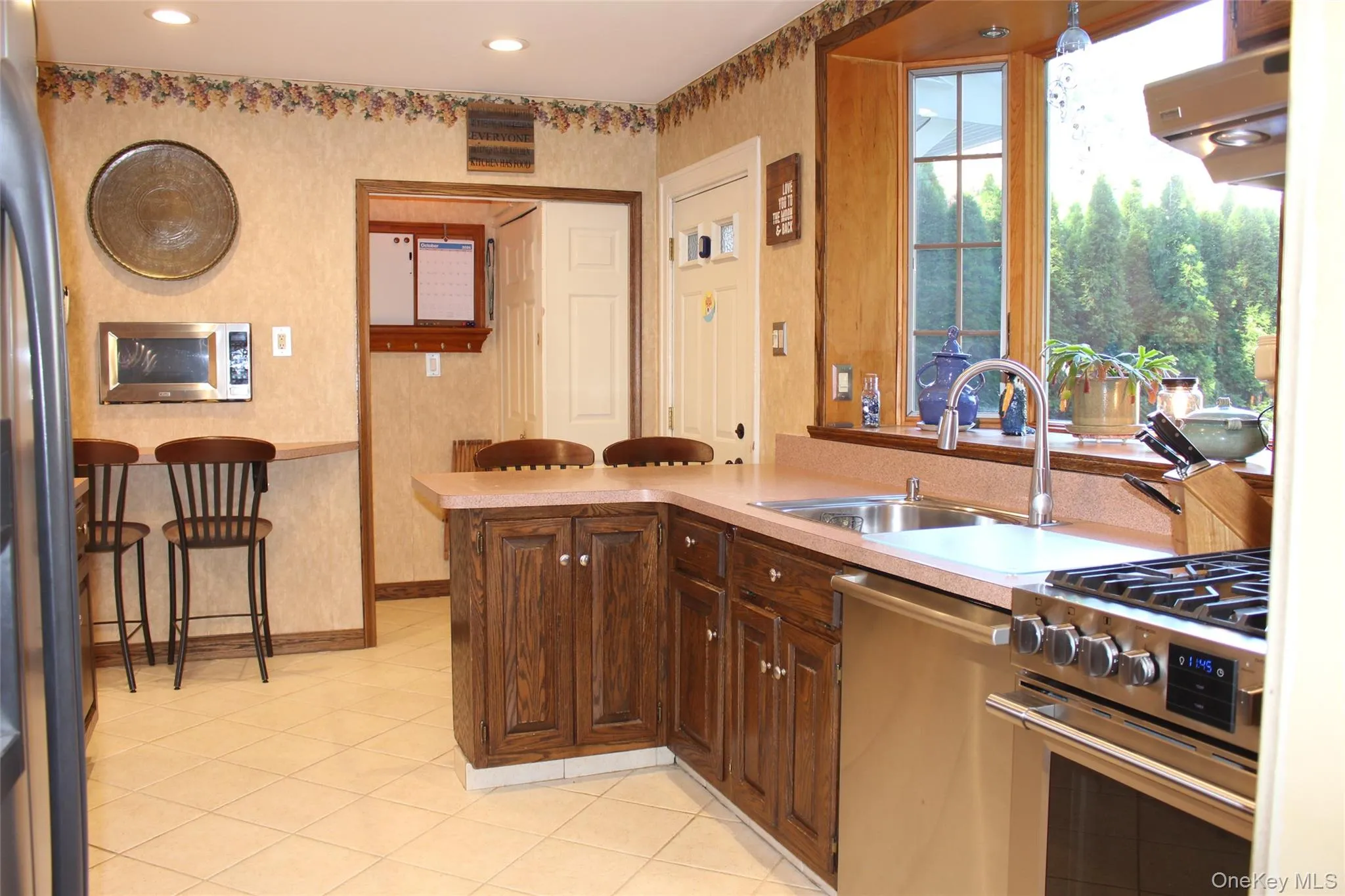 21215 33rd Avenue, New York, NY, 3 Bedrooms Bedrooms, 8 Rooms Rooms,3 BathroomsBathrooms,Residential,For Rent,33rd,0,1064053 21215 33rd Avenue, New York, NY, 3 Bedrooms Bedrooms, 8 Rooms Rooms,3 BathroomsBathrooms,Residential,For Rent,33rd,0,1064053