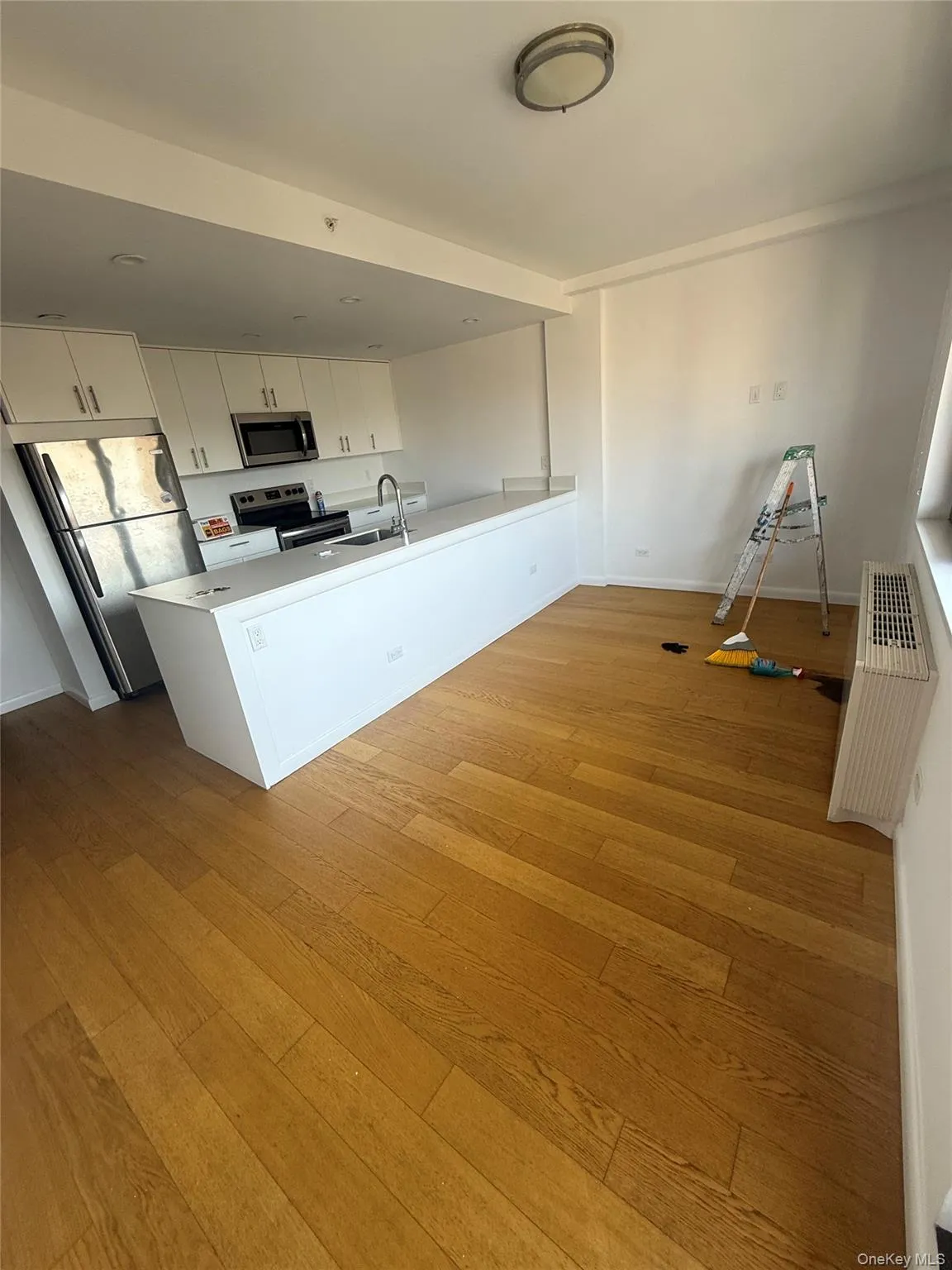 402 118th Street, New York, NY, 1 Bedroom Bedrooms, 3 Room Rooms,1 BathroomBathrooms,Residential Lease,For Rent,118th,0,1064057 402 118th Street, New York, NY, 1 Bedroom Bedrooms, 3 Room Rooms,1 BathroomBathrooms,Residential Lease,For Rent,118th,0,1064057