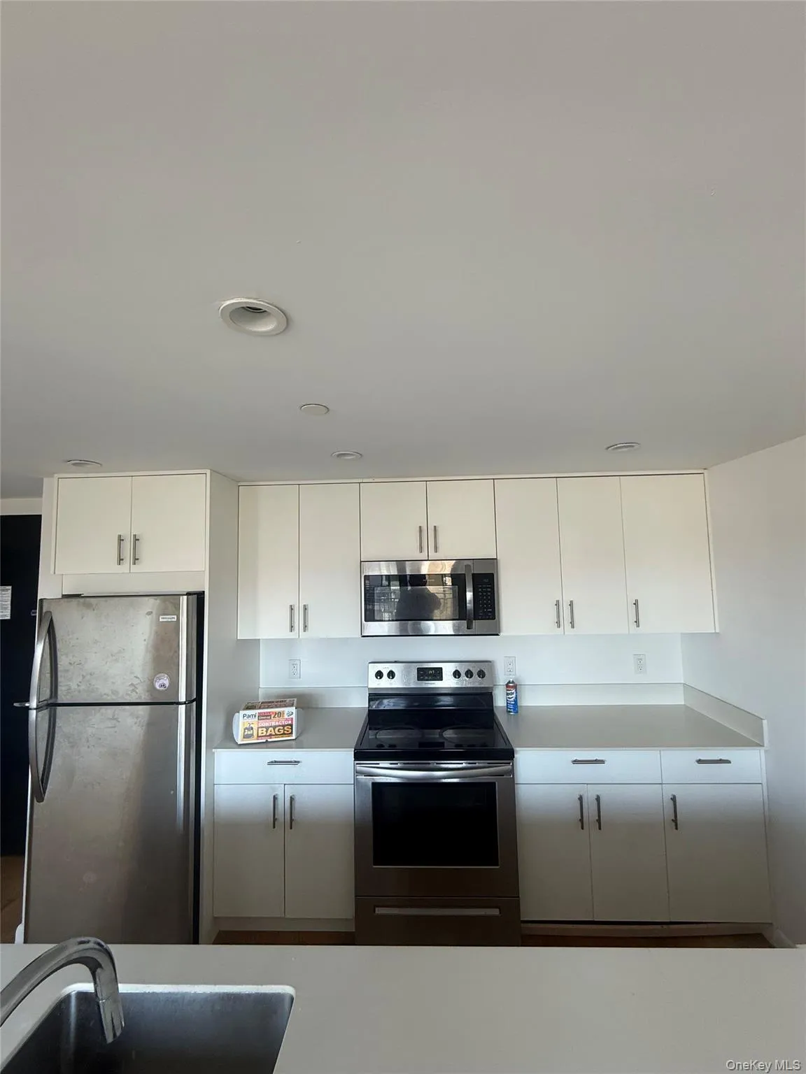 402 118th Street, New York, NY, 1 Bedroom Bedrooms, 3 Room Rooms,1 BathroomBathrooms,Residential Lease,For Rent,118th,0,1064057 402 118th Street, New York, NY, 1 Bedroom Bedrooms, 3 Room Rooms,1 BathroomBathrooms,Residential Lease,For Rent,118th,0,1064057