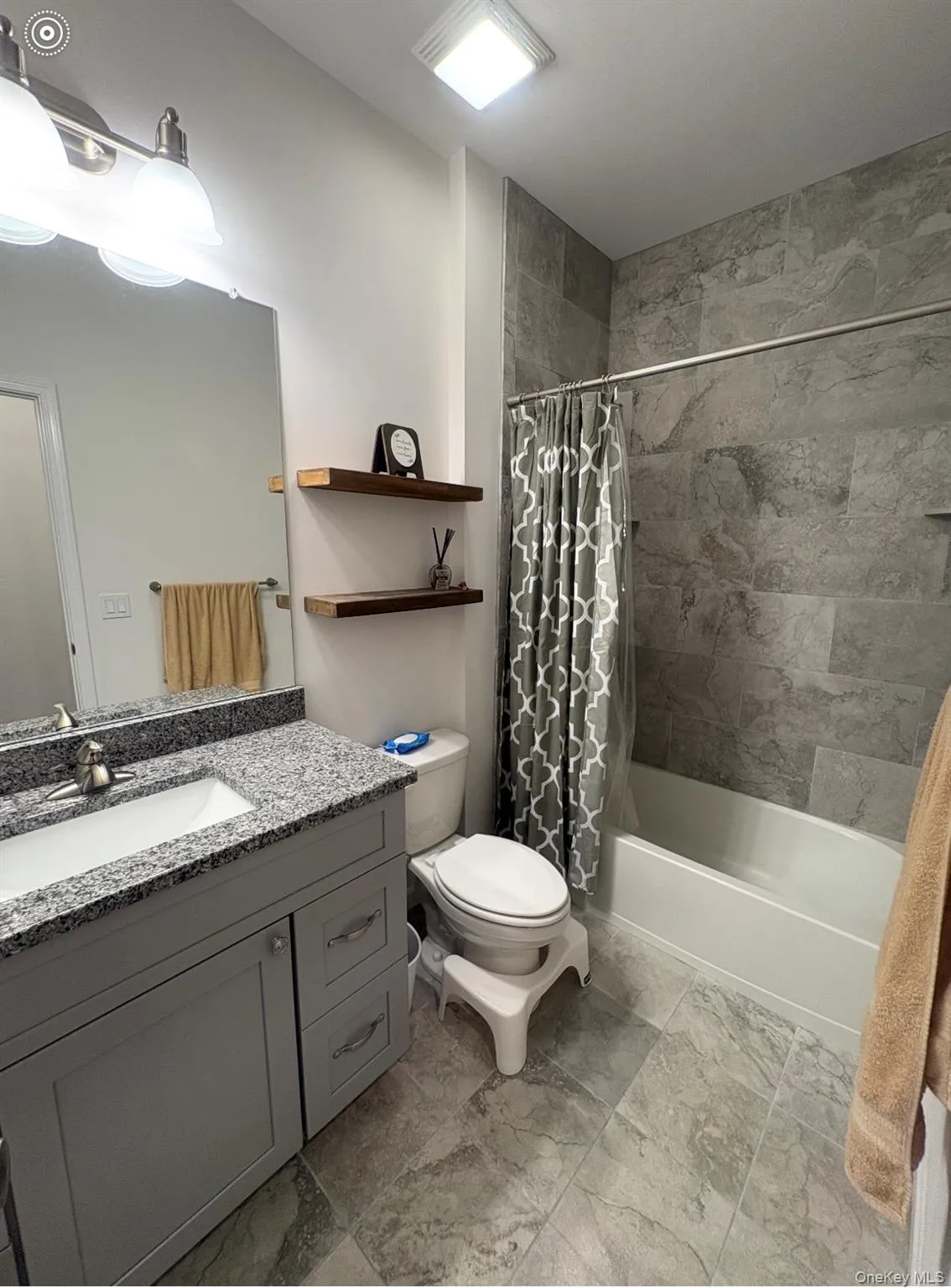 83 Anthony Street, Middletown, NY, 3 Bedrooms Bedrooms, 7 Rooms Rooms,2 BathroomsBathrooms,Residential,For Rent,Anthony,0,1064064 83 Anthony Street, Middletown, NY, 3 Bedrooms Bedrooms, 7 Rooms Rooms,2 BathroomsBathrooms,Residential,For Rent,Anthony,0,1064064