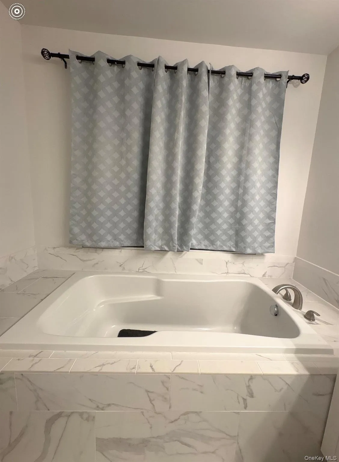 83 Anthony Street, Middletown, NY, 3 Bedrooms Bedrooms, 7 Rooms Rooms,2 BathroomsBathrooms,Residential,For Rent,Anthony,0,1064064 83 Anthony Street, Middletown, NY, 3 Bedrooms Bedrooms, 7 Rooms Rooms,2 BathroomsBathrooms,Residential,For Rent,Anthony,0,1064064
